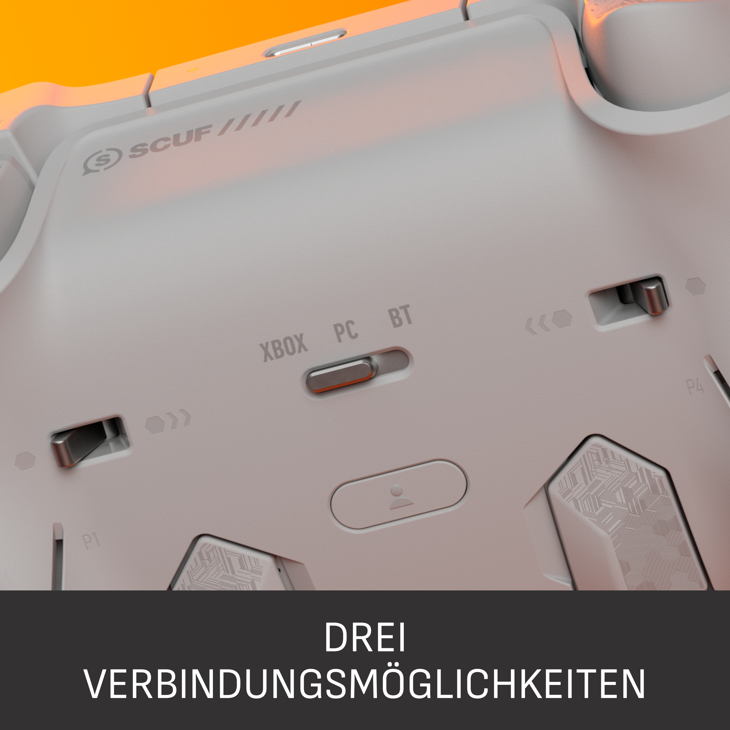 Nahaufnahme eines weißen Gamecontrollers mit Knöpfen und einem Schalter für Xbox, PC und Bluetooth. Oranger Hintergrund.