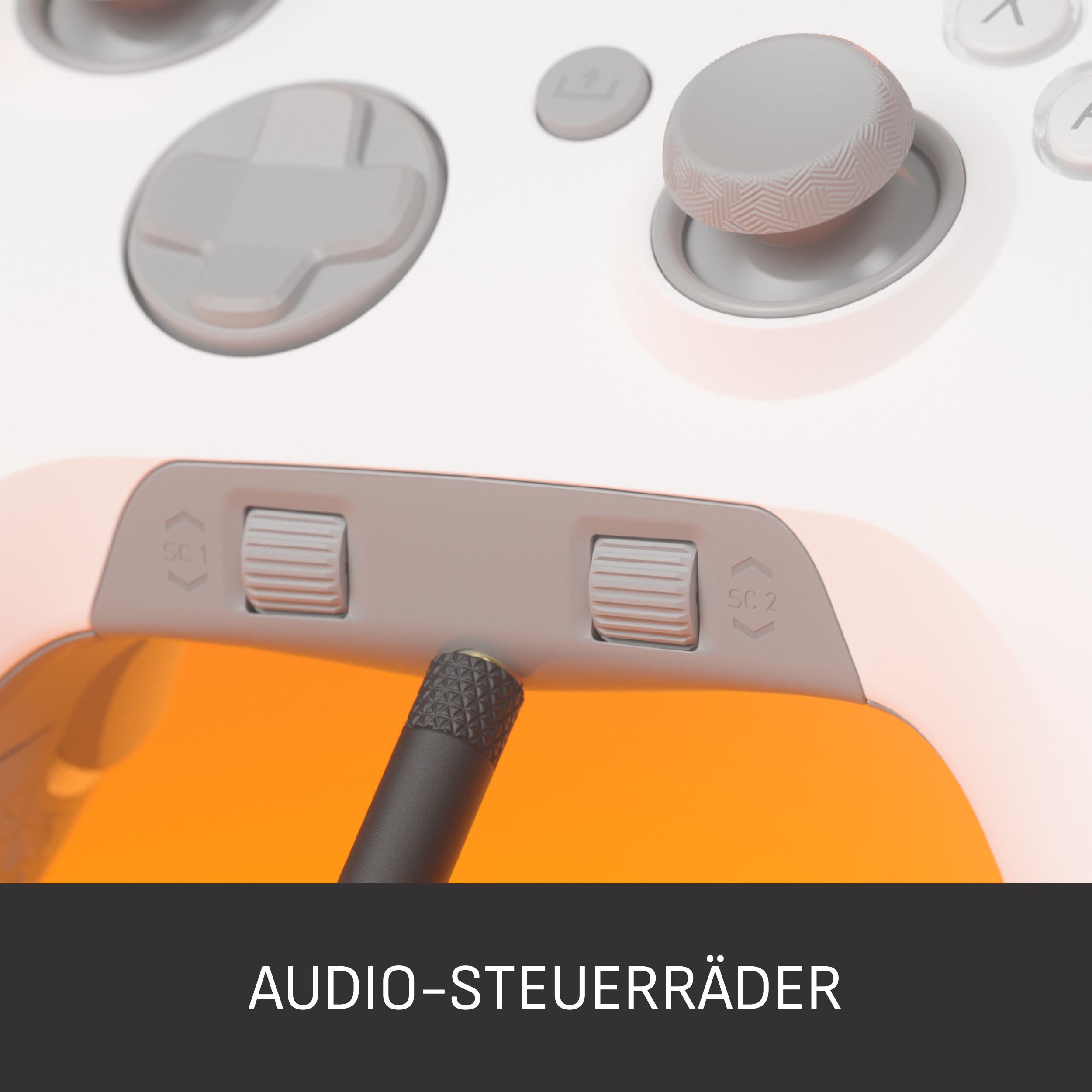 Nahaufnahme eines weißen Gamecontrollers mit Knöpfen, Joysticks und Kopfhöreranschluss. Oranger Hintergrund.