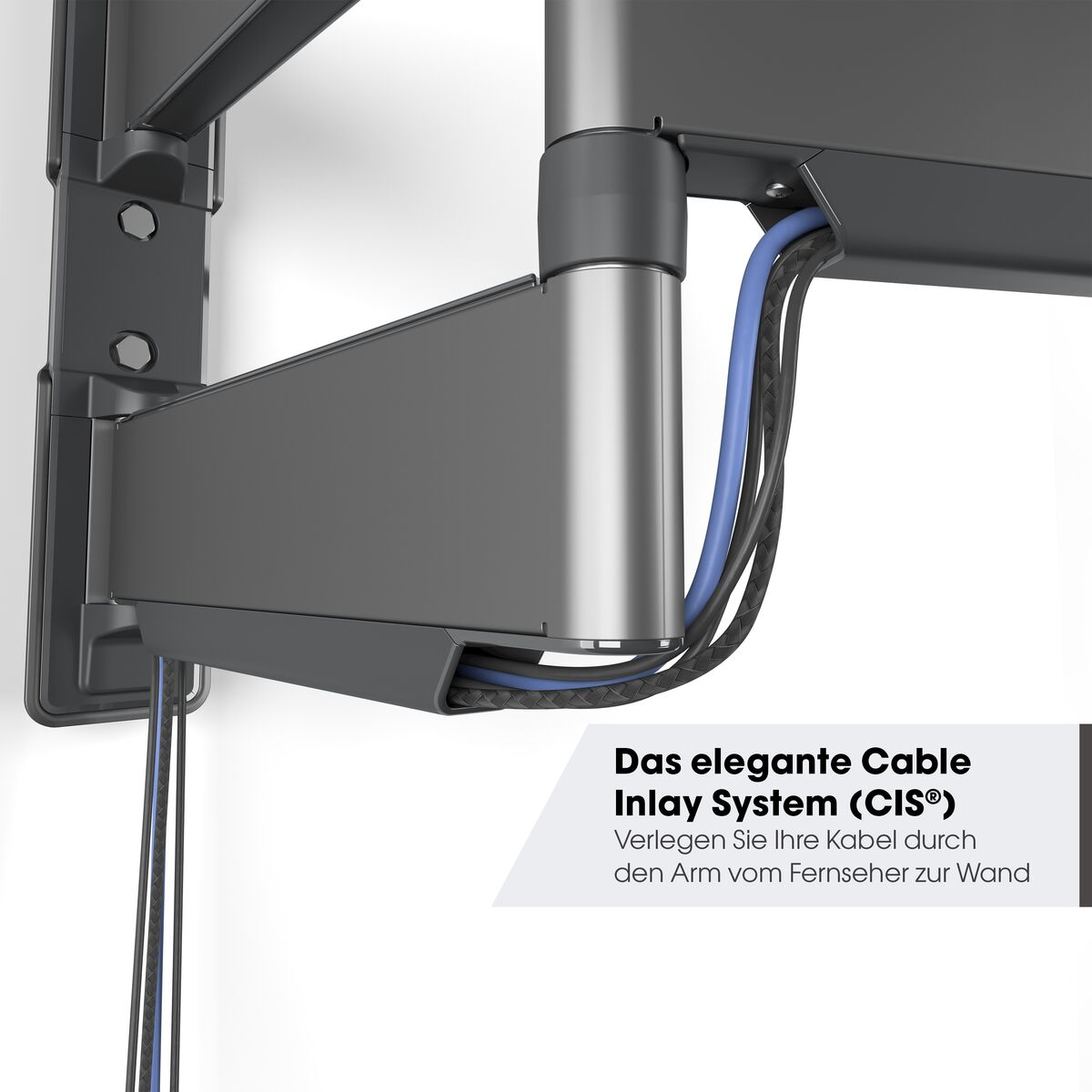 Eine dunkelgraue TV-Halterung mit blauen und schwarzen Kabeln. Die Halterung ist an einer weißen Wand befestigt. Text: 'Cable Inlay System'.