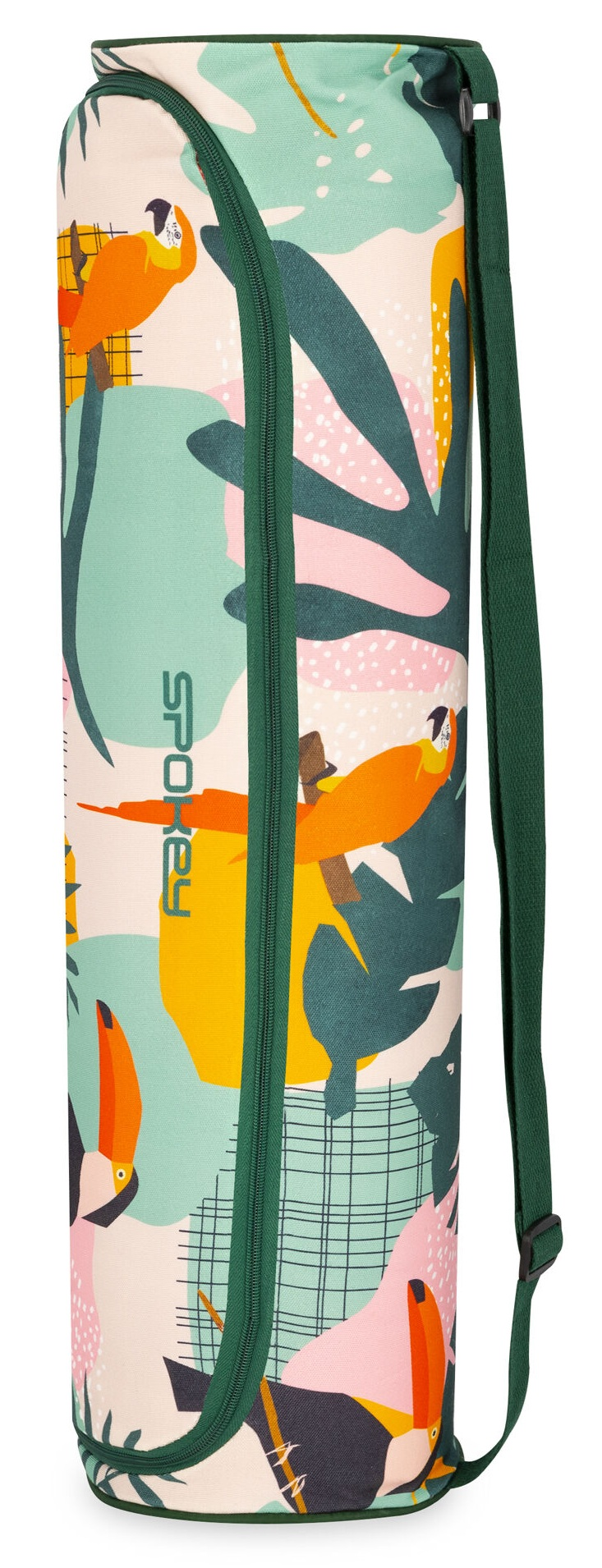 Torba na matę do jogi z tropikalnym wzorem. Zawiera tukany, papugi i liście w różnych kolorach. Posiada zielony zamek i pasek.