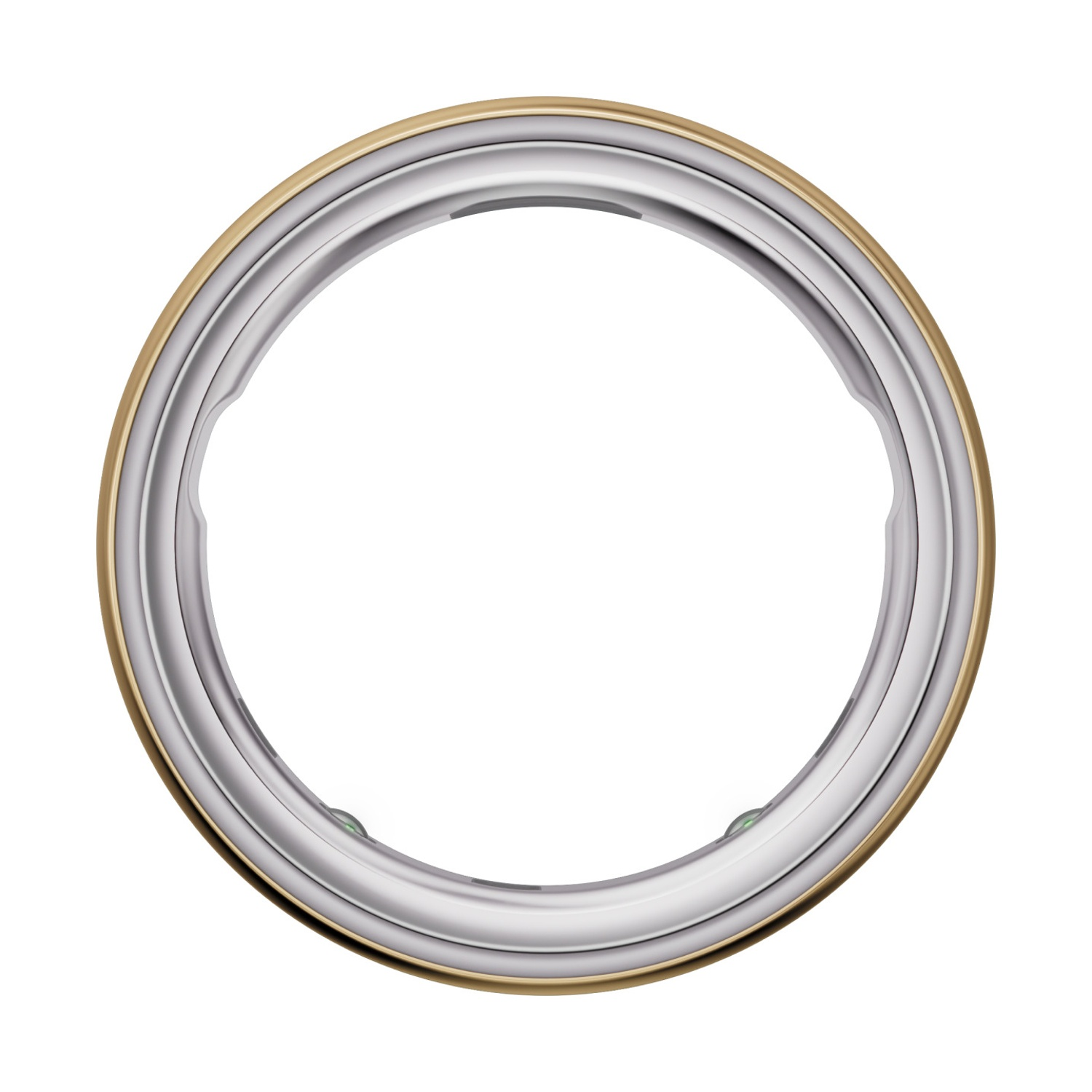 Primo piano di un anello. Ha una fascia esterna dorata, una fascia centrale argentata e un centro vuoto, il tutto su sfondo bianco.