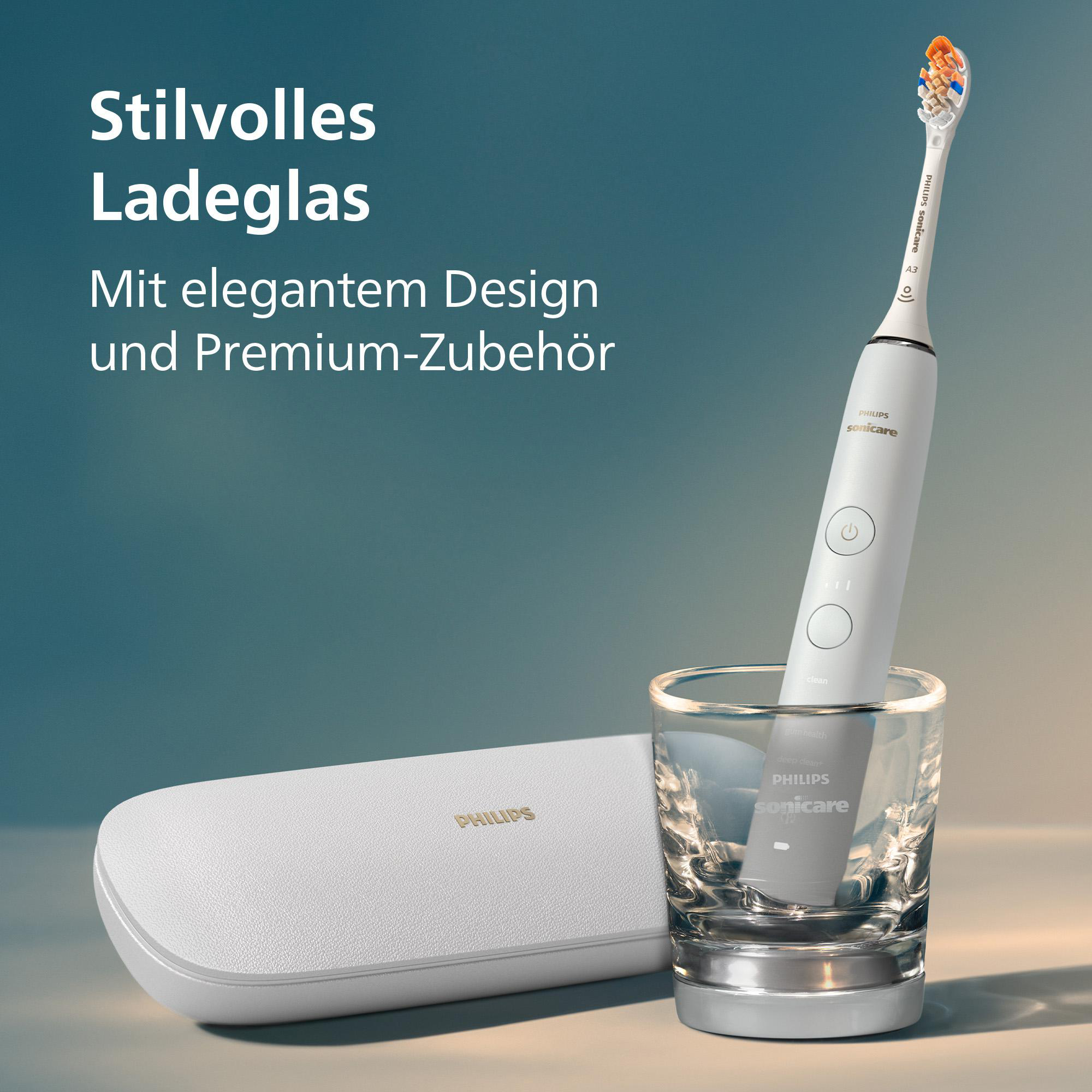 Eine weiße Philips Sonicare Zahnbürste in einem Glas, eine weiße Hülle mit dem Philips-Logo. Text auf Deutsch.