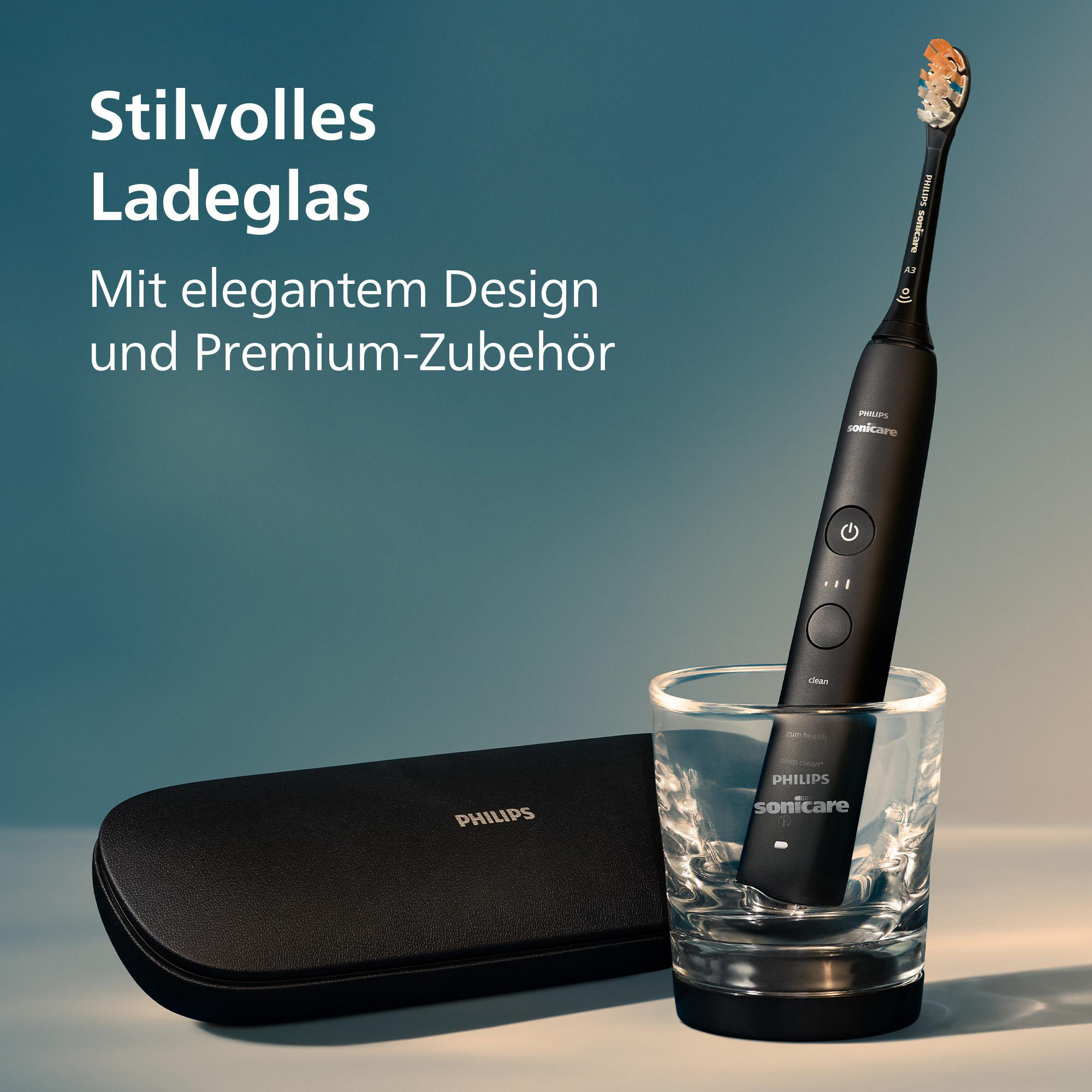 Eine schwarze Philips Sonicare Zahnbürste in einem Glas, mit einem schwarzen Etui links. Text oben lautet 'Stilvolles Ladeglas'.