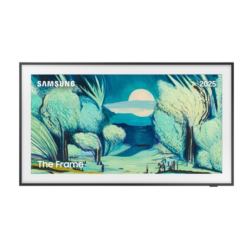 Pintura en un televisor Samsung Frame. Un paisaje iluminado por la luna con árboles, figuras y agua. El logo y el año 2025 son visibles.