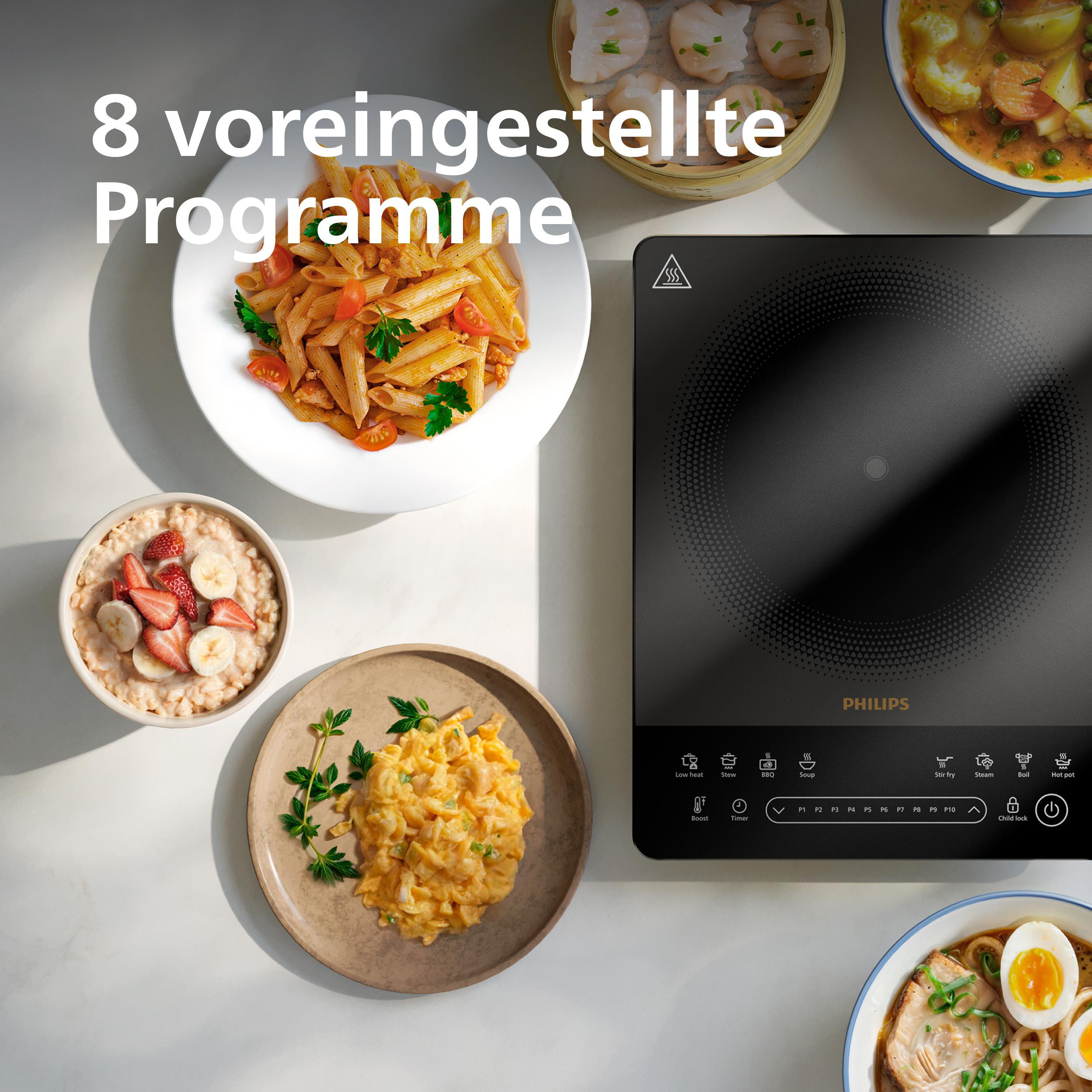 Das Bild zeigt ein Induktionskochfeld mit verschiedenen Gerichten: Pasta, Haferflocken, Rührei, Suppe, Knödel und Ramen.