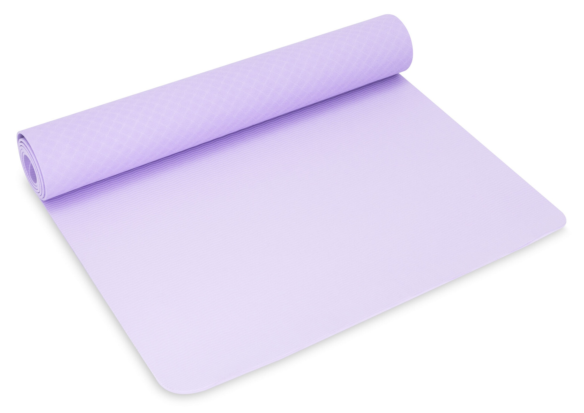 Jasnofioletowa mata do jogi, częściowo zwinięta. Mata jest na białym tle. Zrolowana część znajduje się w lewym górnym rogu.