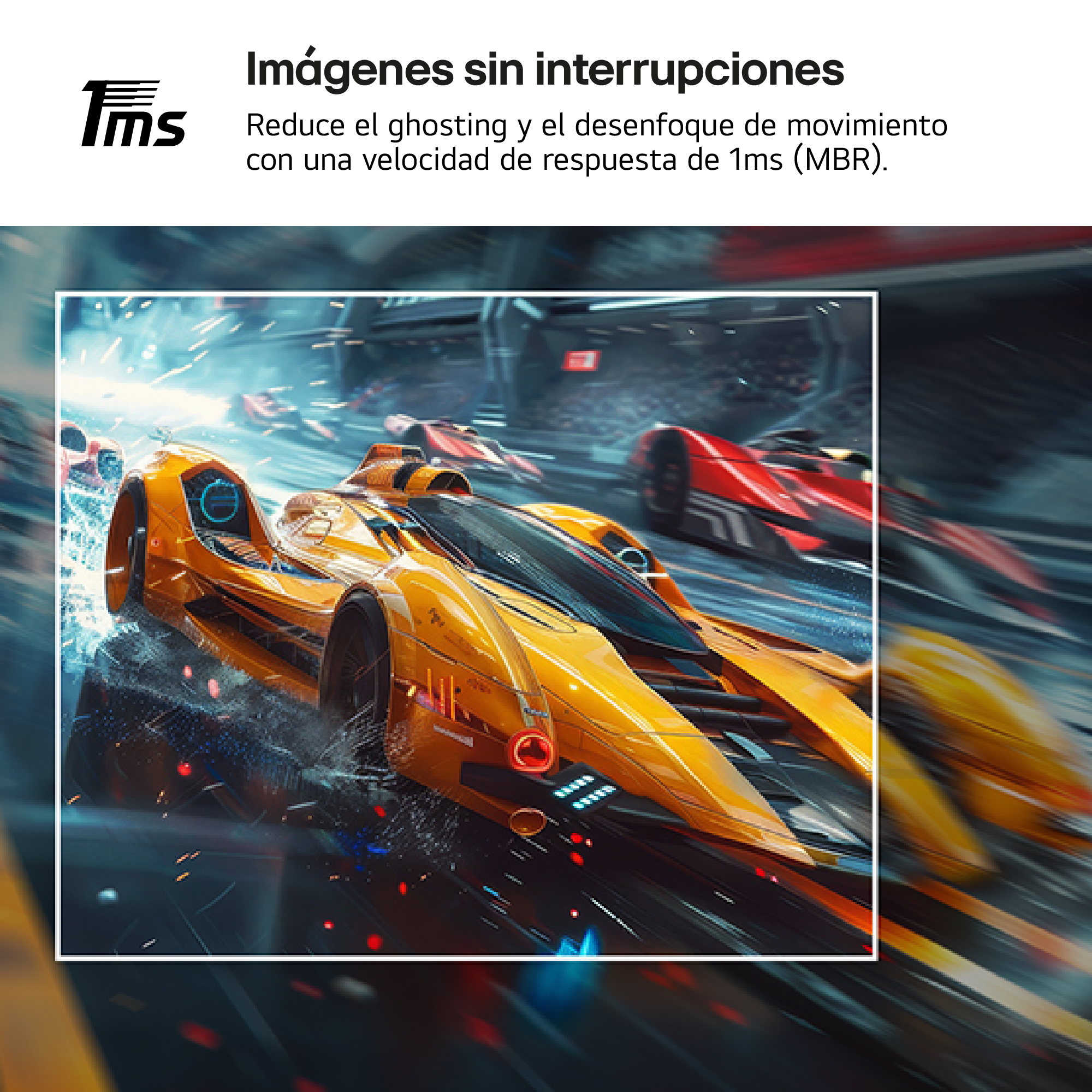 Un coche de carreras naranja corre a gran velocidad en una pista. Otros coches están borrosos. La escena es futurista.