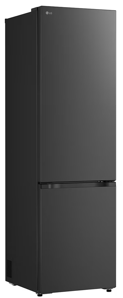 Czarna lodówka LG, model z dwiema drzwiami i zamrażalnikiem na dole. Logo LG znajduje się na górze. Lodówka stoi na białym tle.