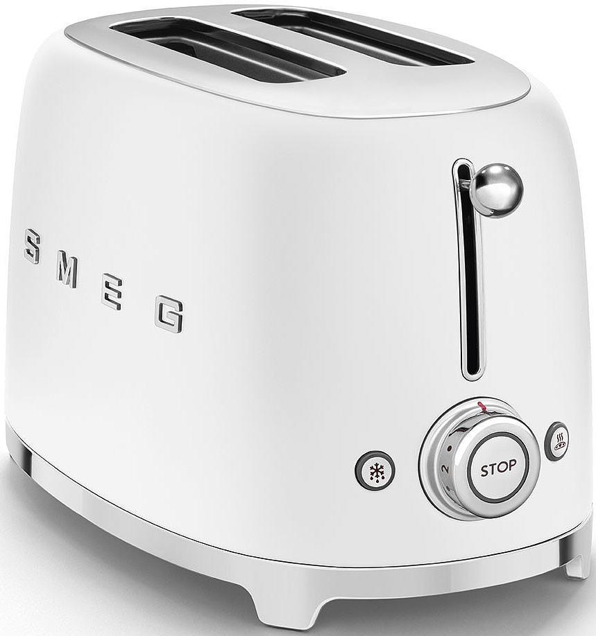 Un grille-pain Smeg blanc avec deux fentes, un levier chromé, un bouton stop et un bouton de décongélation.