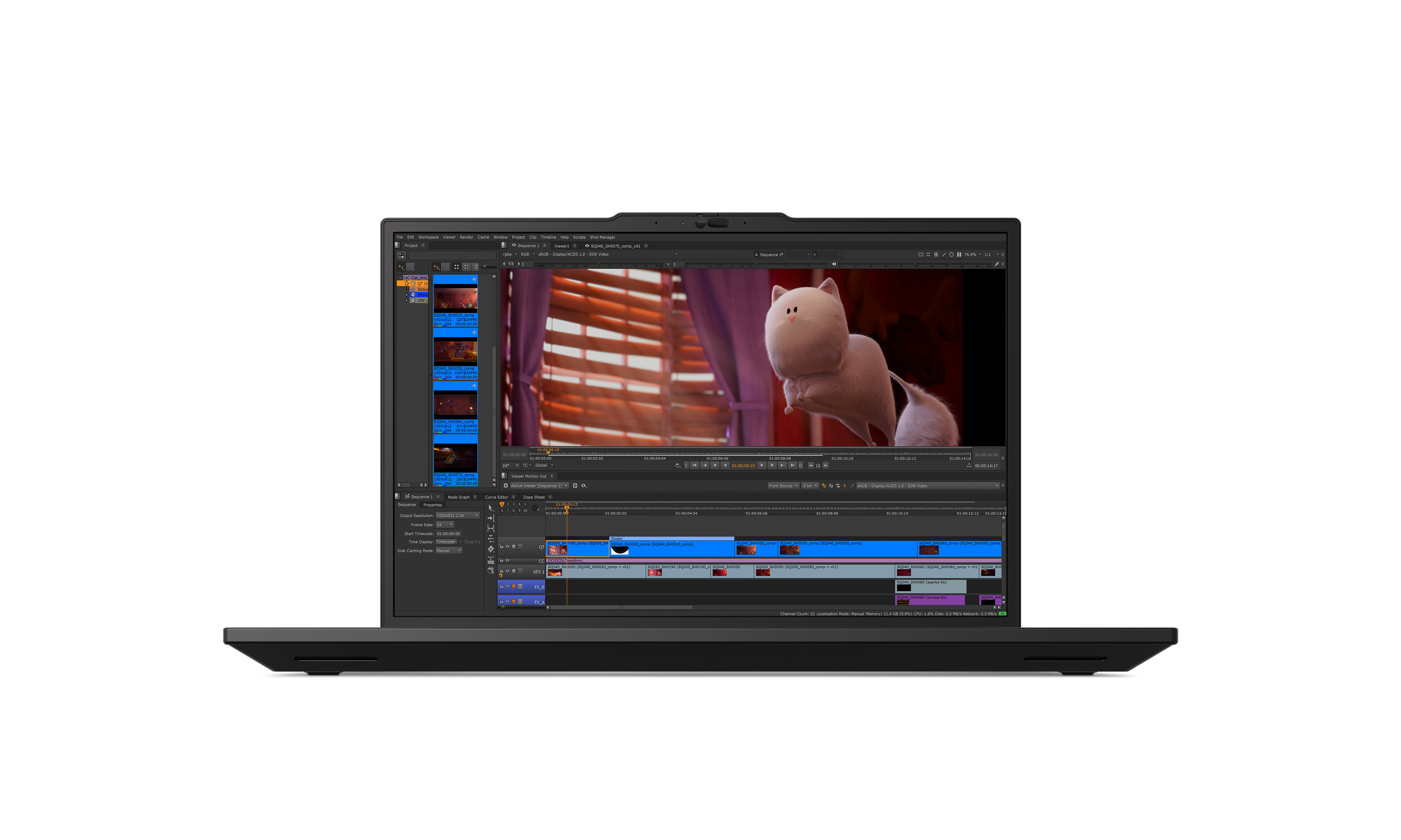 Laptop-Bildschirm zeigt Animation einer weißen Katze. Bearbeitungsoberfläche mit Zeitachsen und Werkzeugen sichtbar.