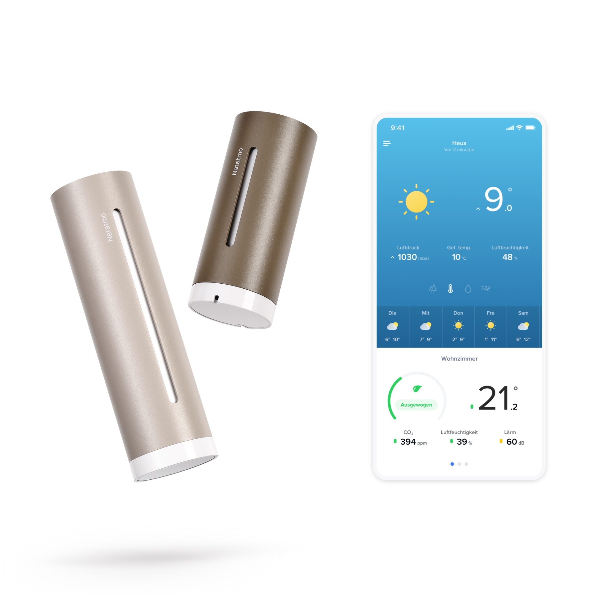 Deux stations météo Netatmo et un smartphone affichant des données météo. Fond blanc.