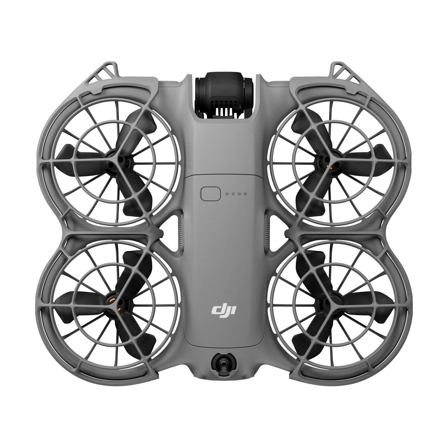 Un drone grigio con quattro eliche, ciascuna protetta da una gabbia. Ha una fotocamera nera e il logo DJI.