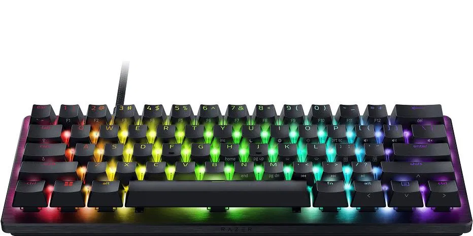 Közelkép egy fekete Razer billentyűzetről, világító, többszínű billentyűkkel. A billentyűk standard elrendezésben vannak.