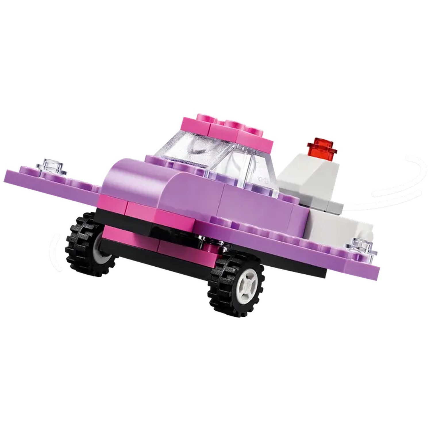 Une voiture jouet faite de blocs Lego. Elle est de couleurs violet, rose, noir et blanc. La voiture a des roues et un pare-brise transparent.