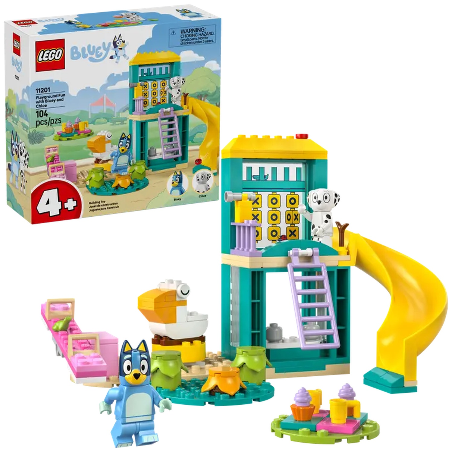 Lego Bluey set met speeltuin, glijbaan en figuren van Bluey en Chloe. Bevat bouwstenen en een doos met de setnaam.