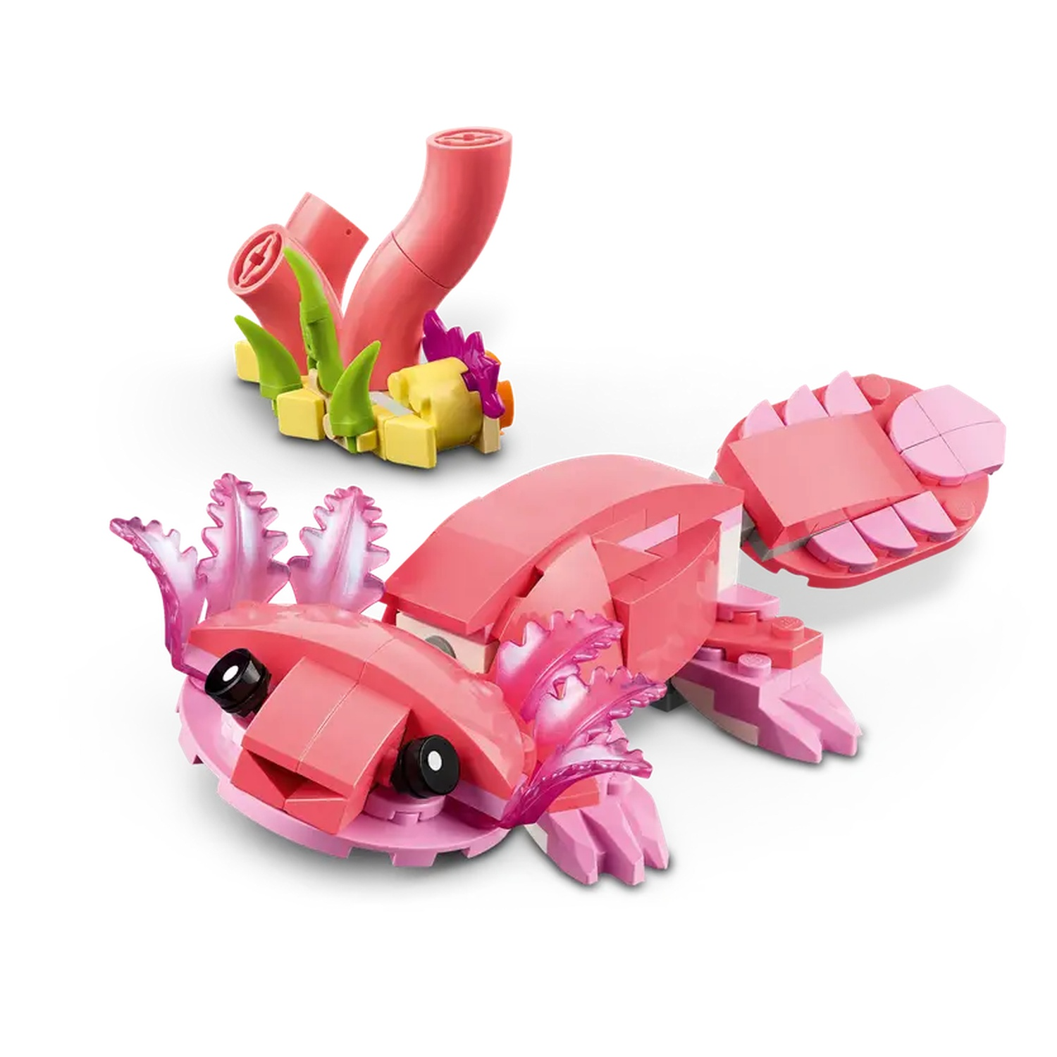 Un axolotl Lego rose, avec des yeux noirs et des nageoires. Coraux et plantes en arrière-plan. Tout est fait de blocs Lego.