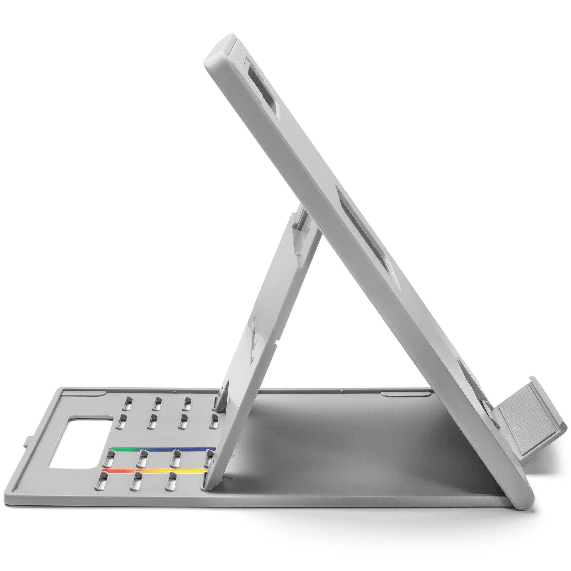 Ein grauer Tablet-Ständer mit abgewinkelter Stütze. Farbbänder sind auf der Basis sichtbar.