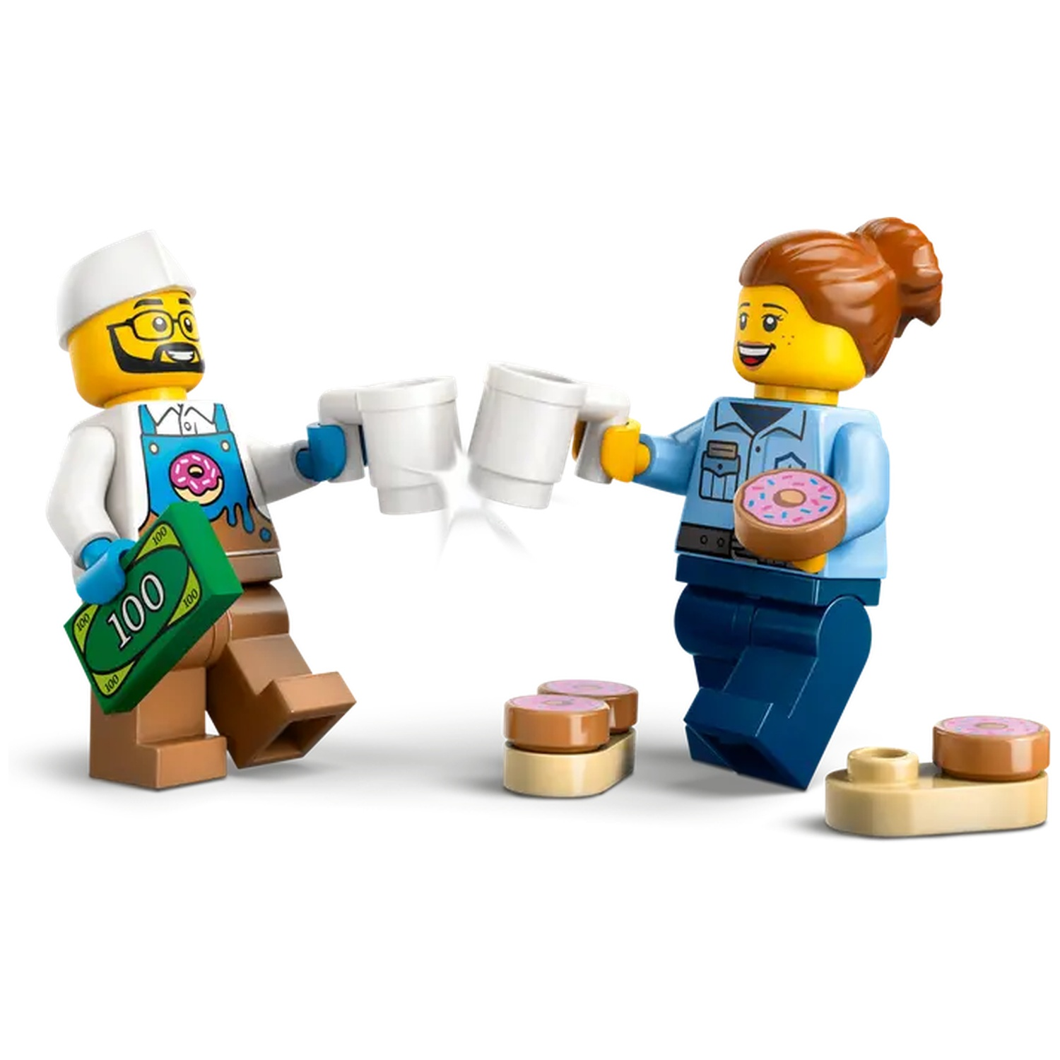 Twee Lego-figuren die met bekers klinken. Eén houdt contant geld vast, de ander een donut. Donuts liggen op de grond. De achtergrond is wit.