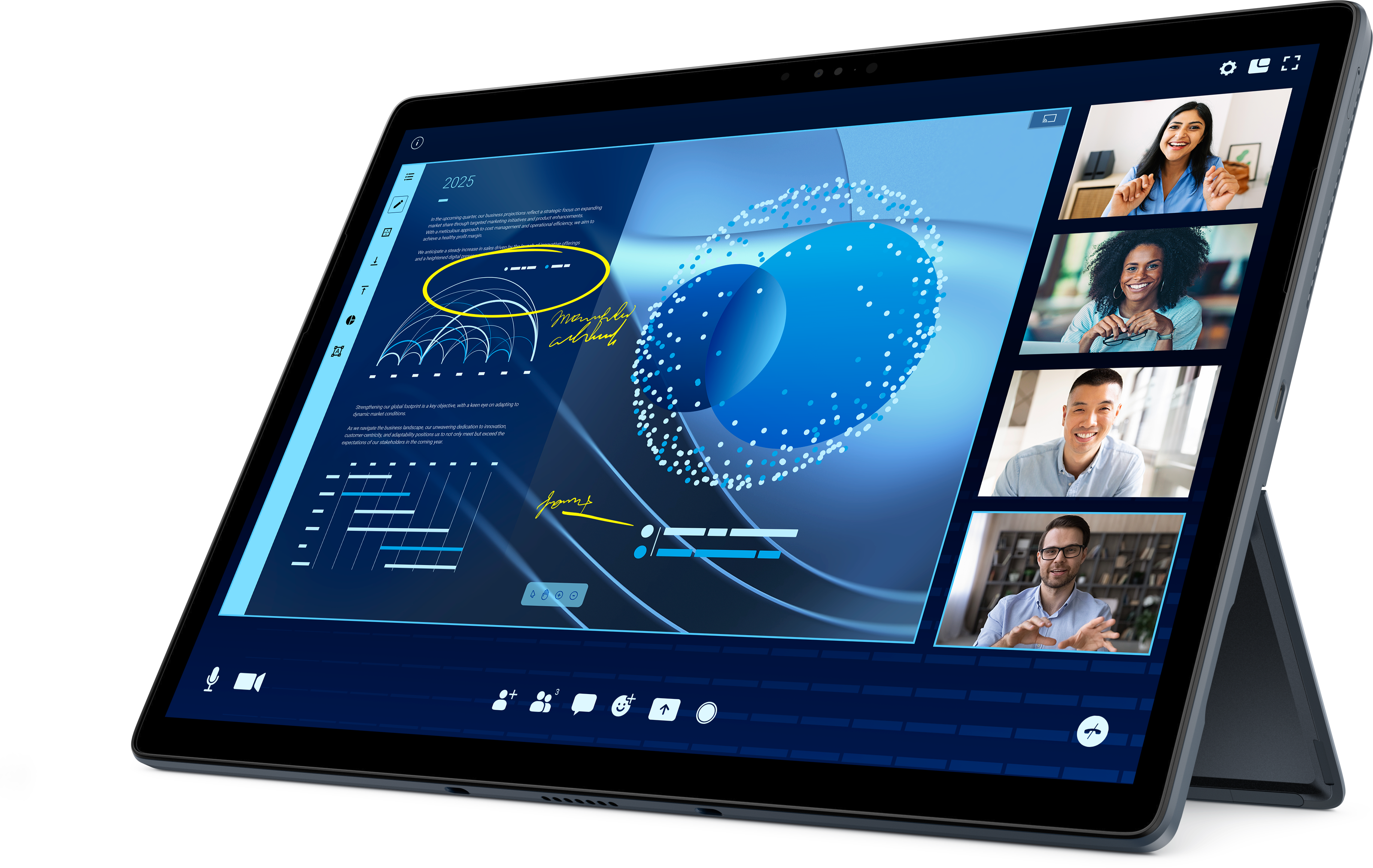 Tablet mit Präsentation und Videoanruf von vier Personen. Blaue und weiße Grafiken auf dem Bildschirm.