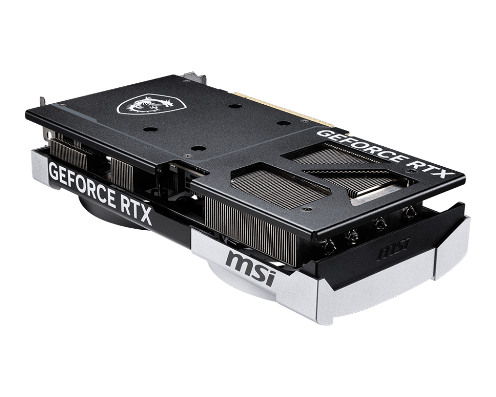 Siyah ve gümüş GeForce RTX grafik kartı. MSI logosu ve metni var. Siyah zemin üzerinde açılı görünüm.