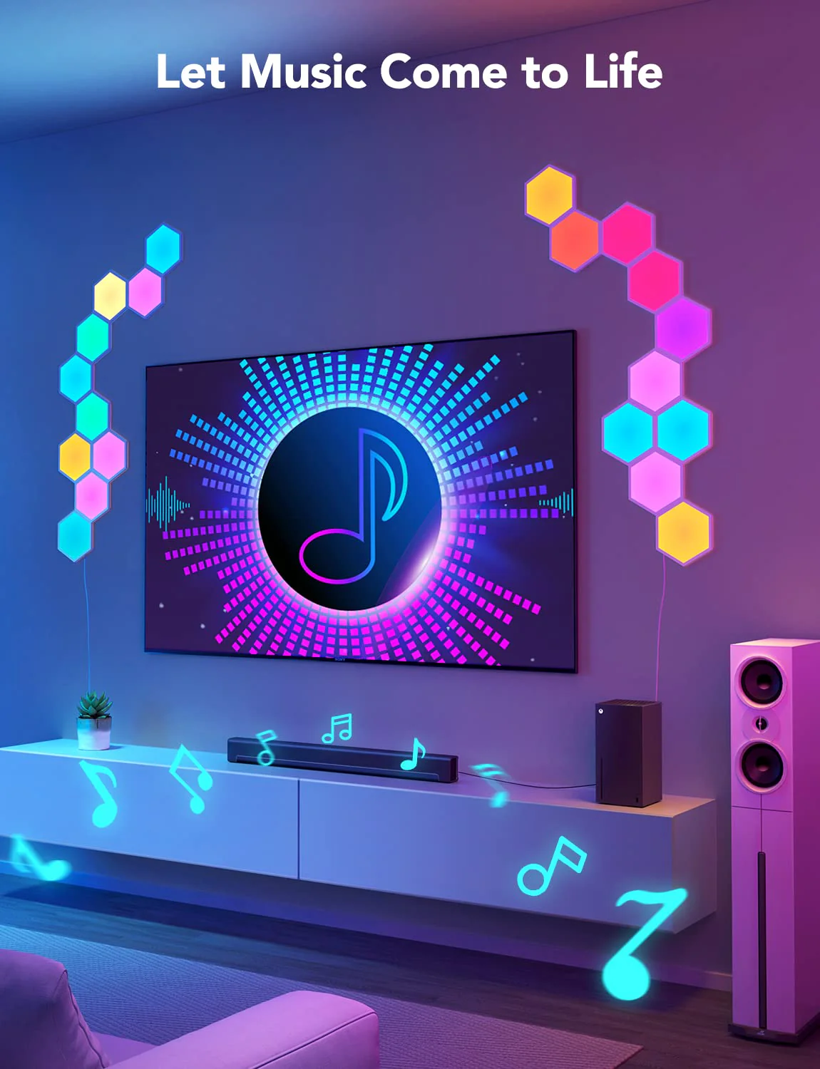 Nappali TV-vel, hangszórókkal és soundbarral. Hatszögletű lámpák és zenei hangjegyek ragyognak. Előtérben lila kanapé.