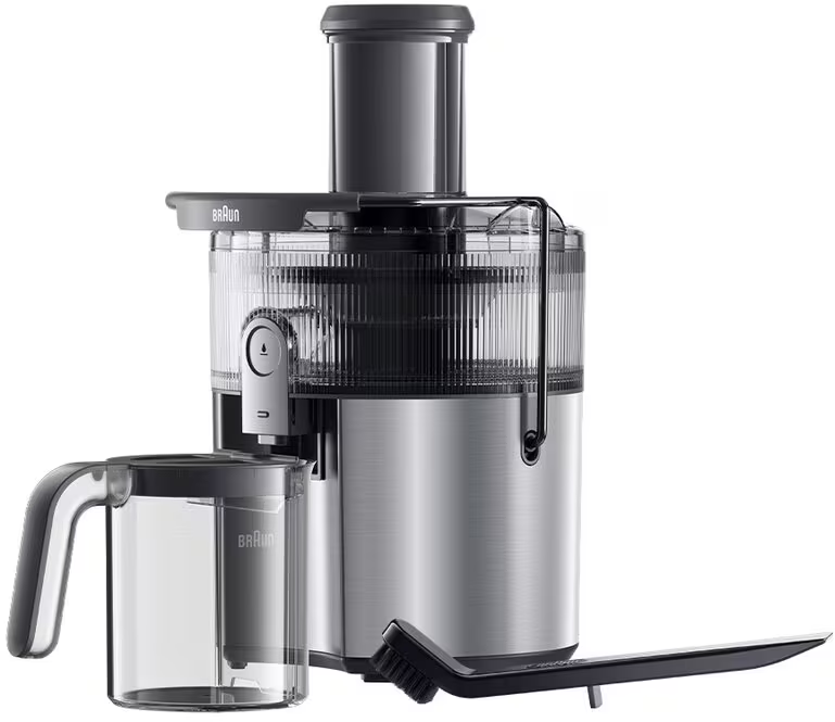 Un estrattore di succo Braun. Argento, nero e plastica trasparente. Include una caraffa e una spazzola per la pulizia. Marchio visibile.