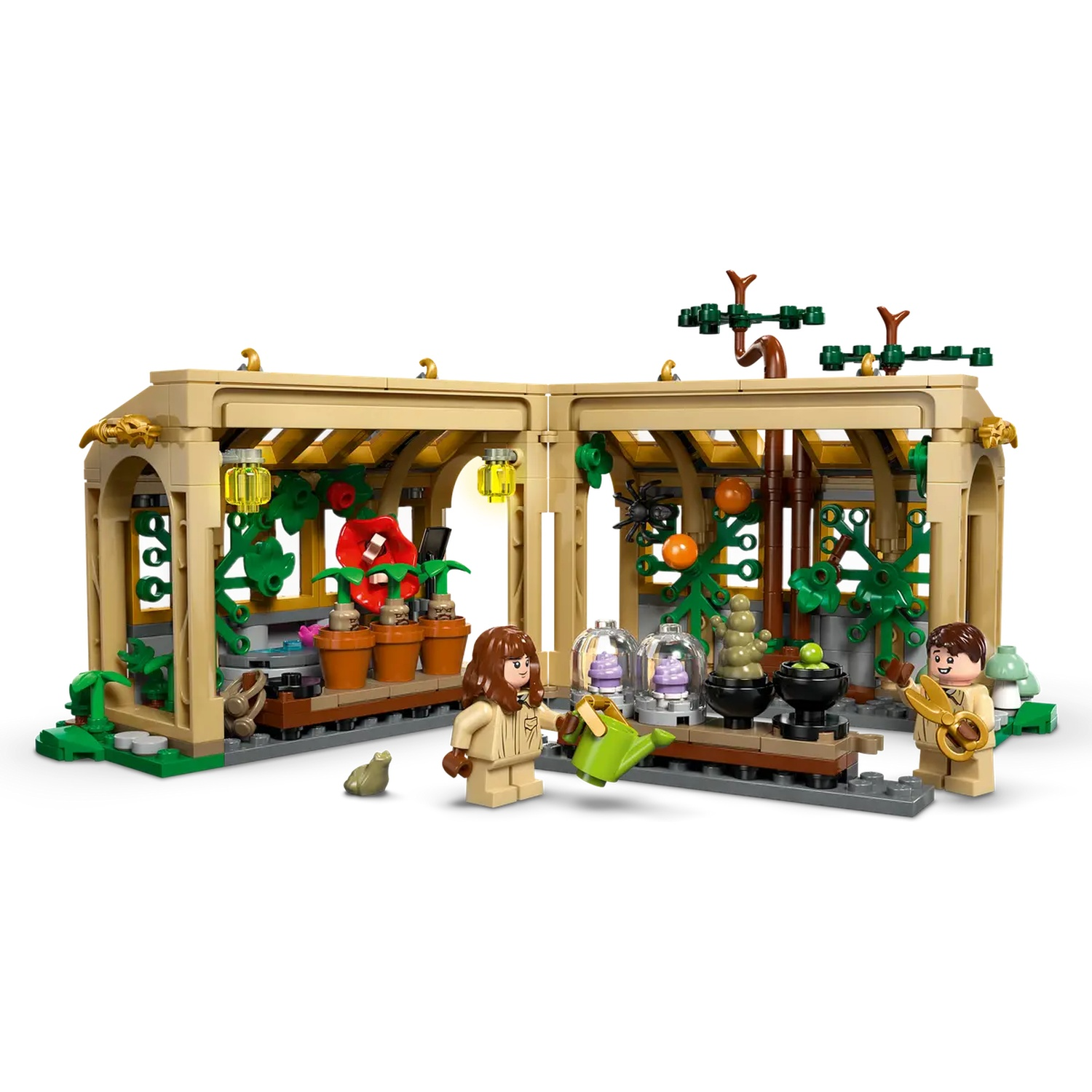 Lego set: A greenhouse with minifigures tending plants. Includes pots, tools, and decorative elements. Set is beige and green.
