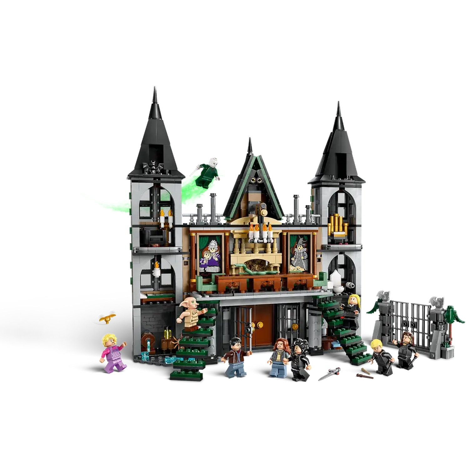 Lego set: Hogwarts castle with figures, including Harry Potter, Dobby, and Draco Malfoy. Green energy effect and flying figure.