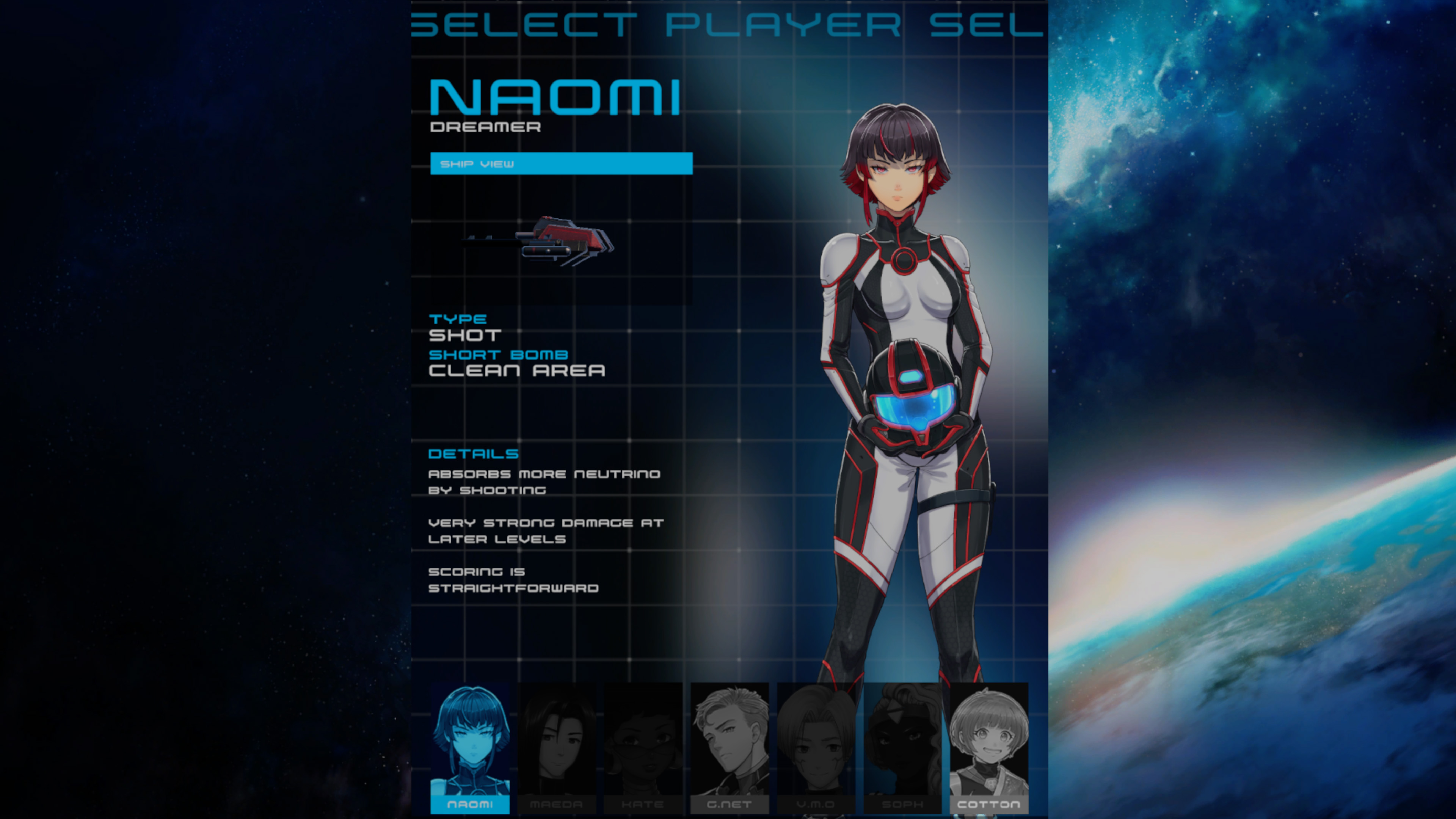 Interfaz de juego futurista con el personaje Naomi. Viste un traje blanco y negro, sosteniendo un casco. Fondo espacial.