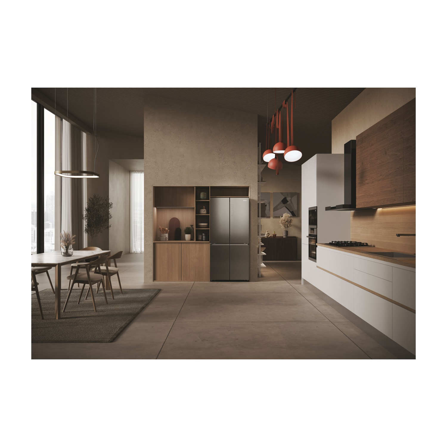 Cucina moderna con frigorifero, armadi e zona pranzo. L'illuminazione è calda. Lo schema dei colori è neutro con accenti in legno.