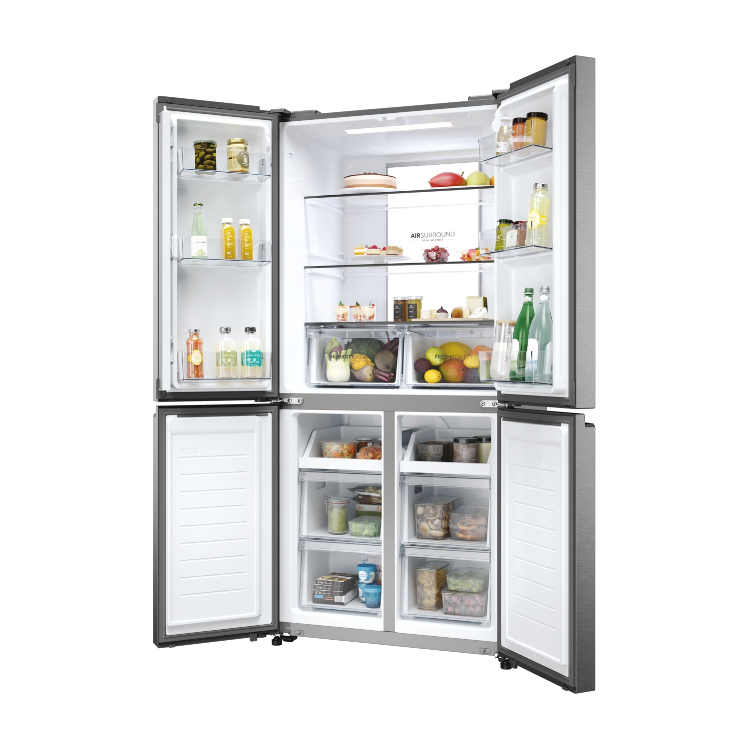 Frigorifero aperto pieno di cibo: frutta, verdura, bevande e articoli confezionati. Ante in acciaio inox e interno bianco.