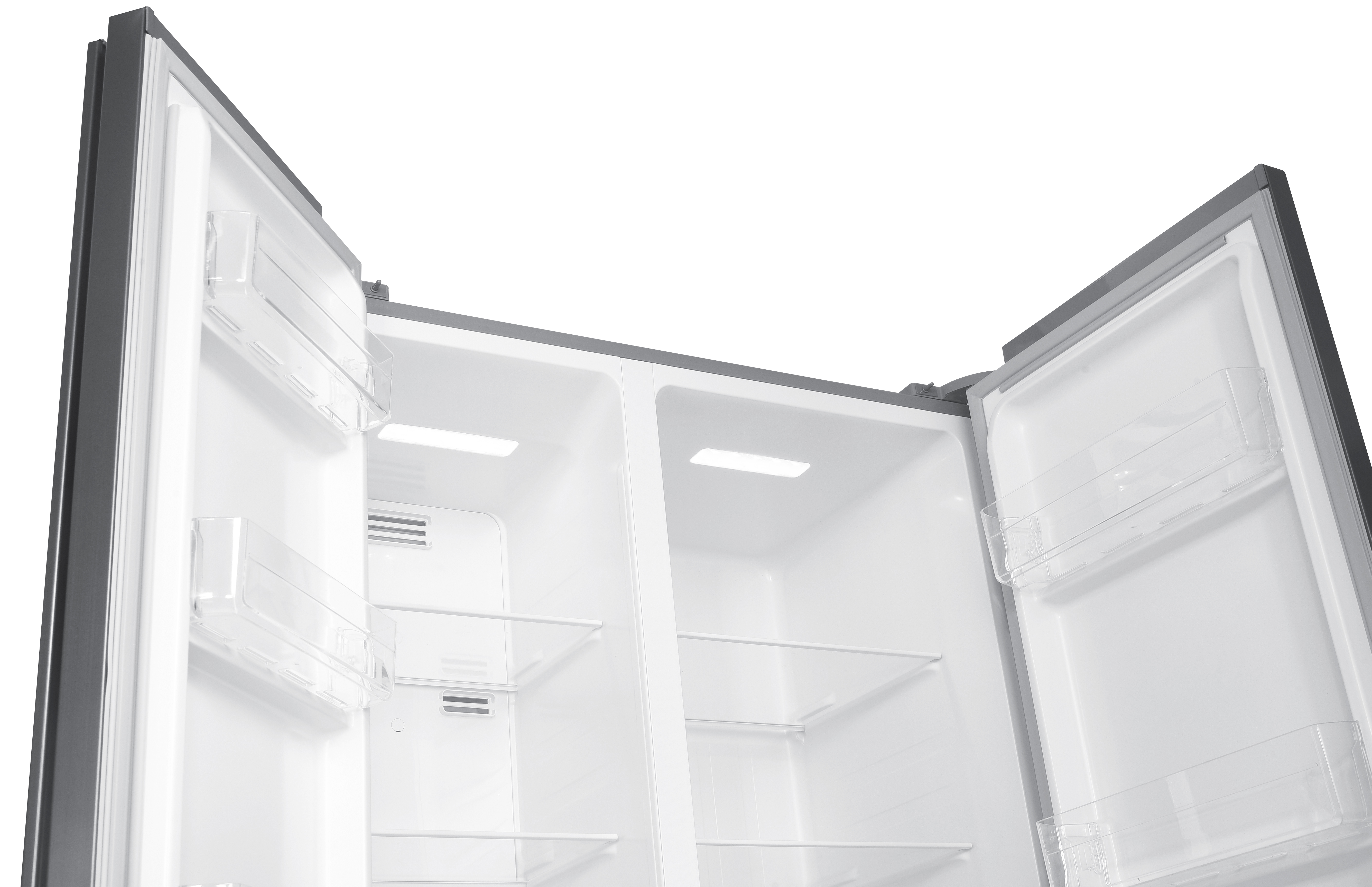 Otwarta, pusta lodówka. Widoczne przezroczyste półki i schowki w drzwiach. Wnętrze białe, zewnętrzne szare.