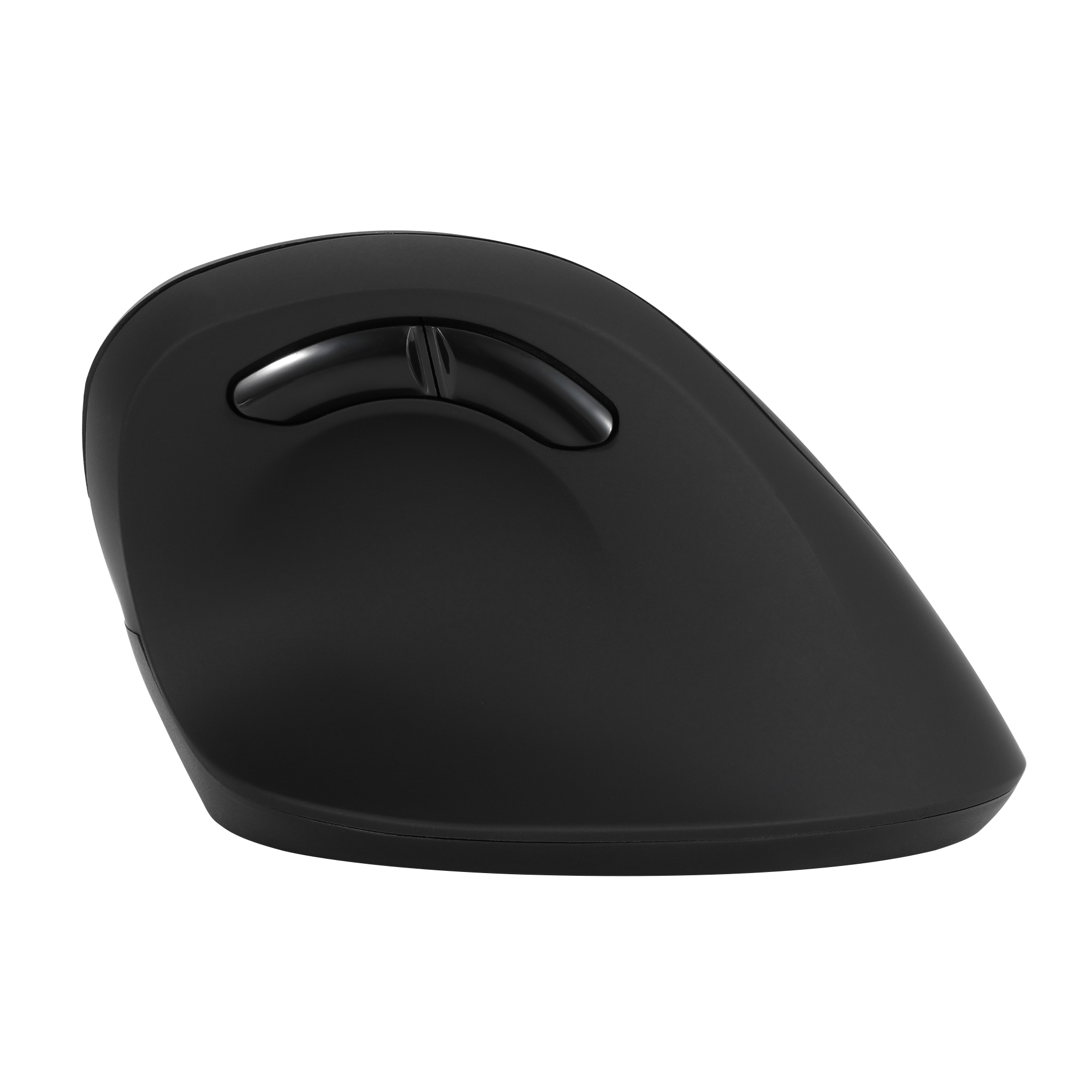 Un ratón ergonómico negro sobre fondo blanco. Tiene botones y una rueda de desplazamiento, diseñado para la comodidad.