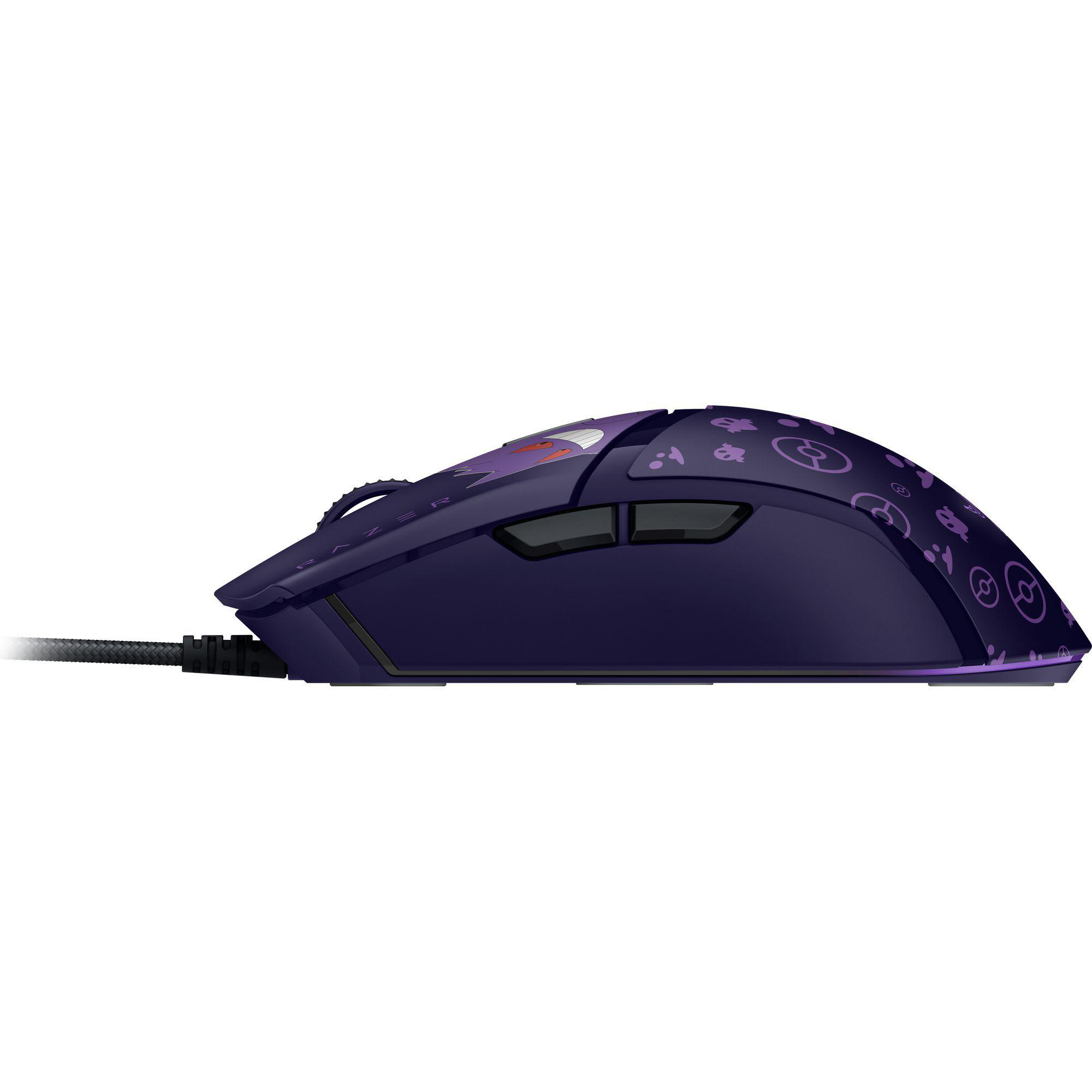Eine lila Gaming-Maus mit Kabel. Sie hat ein Pokemon-Design. Die Maus hat Tasten und ein Scrollrad.