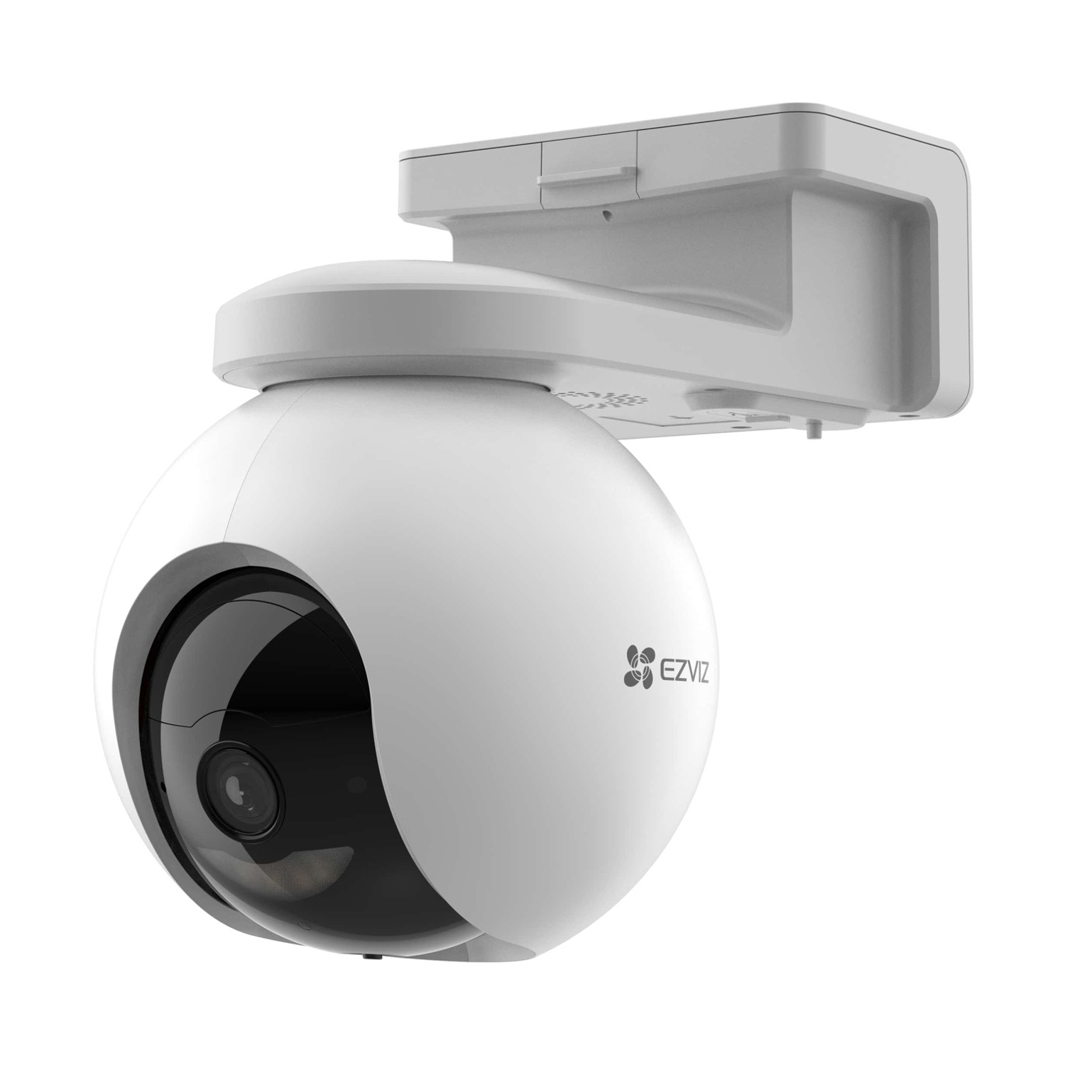 Una telecamera di sicurezza EZVIZ bianca. Ha forma arrotondata con lente nera ed è montata su una staffa bianca.