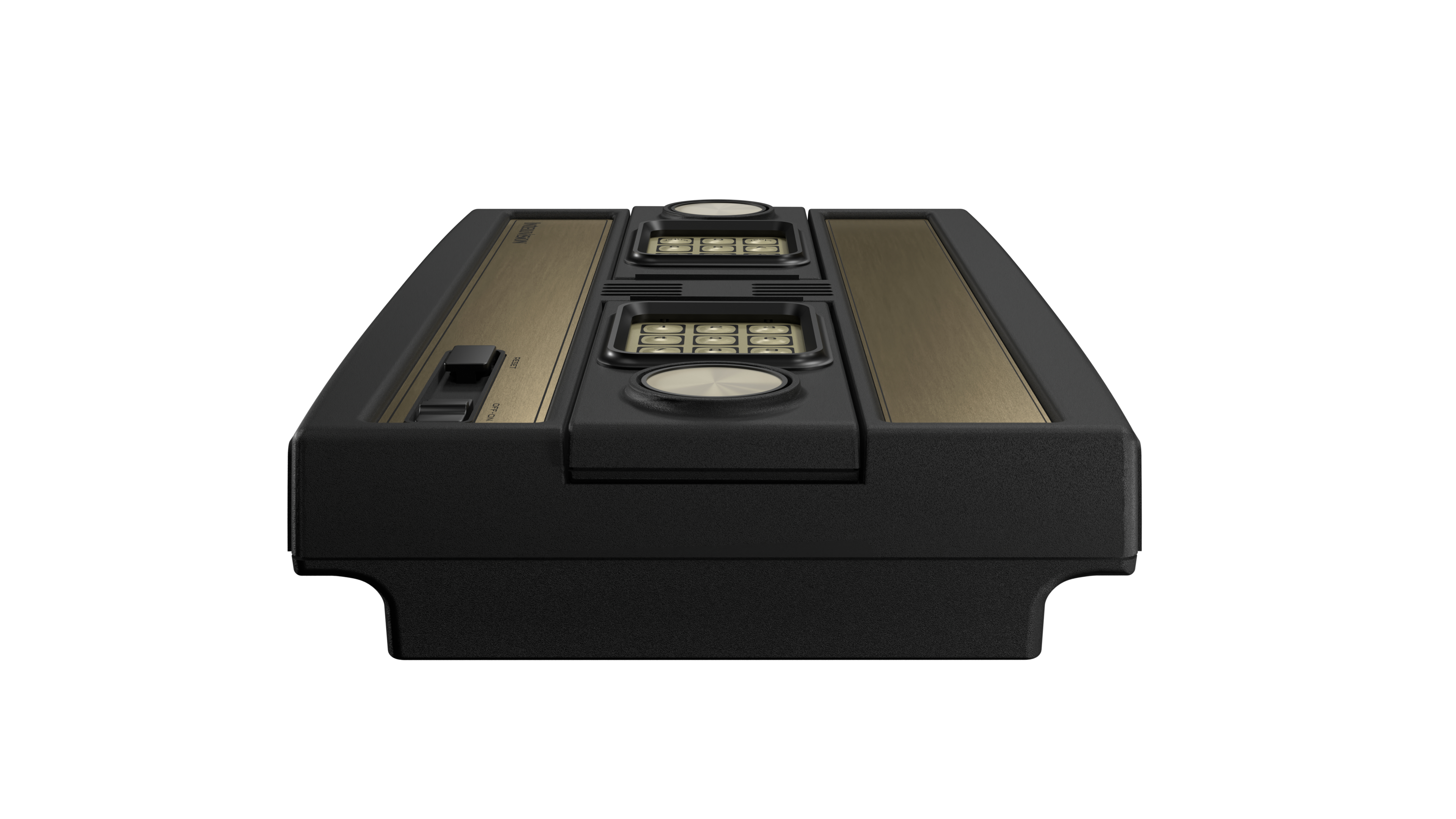 Eine schwarze und goldene Intellivision-Spielkonsole. Sie hat Knöpfe und eine Tastatur. Der Hintergrund ist weiß.
