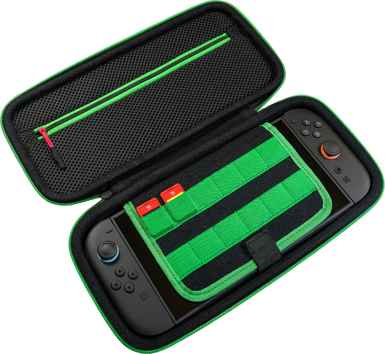 Custodia Switch nera e verde aperta con Switch all'interno. Due schede di gioco rosse visibili. Sfondo nero.