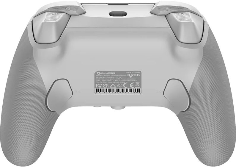 Rückseite eines weißen GameSir-Controllers. Es hat strukturierte Griffe, Knöpfe und ein Etikett mit Produktdetails.