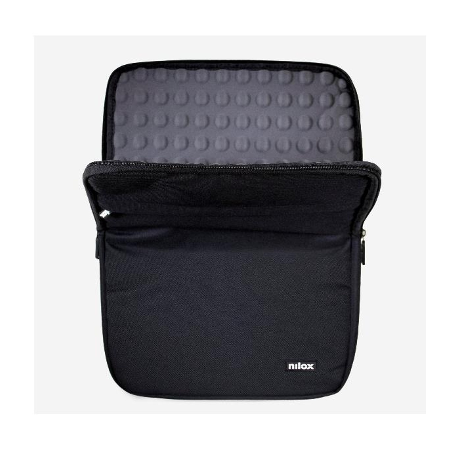 Custodia nera per laptop aperta. All'interno, una superficie imbottita grigia. La custodia ha una cerniera e la parola 'nilox'.