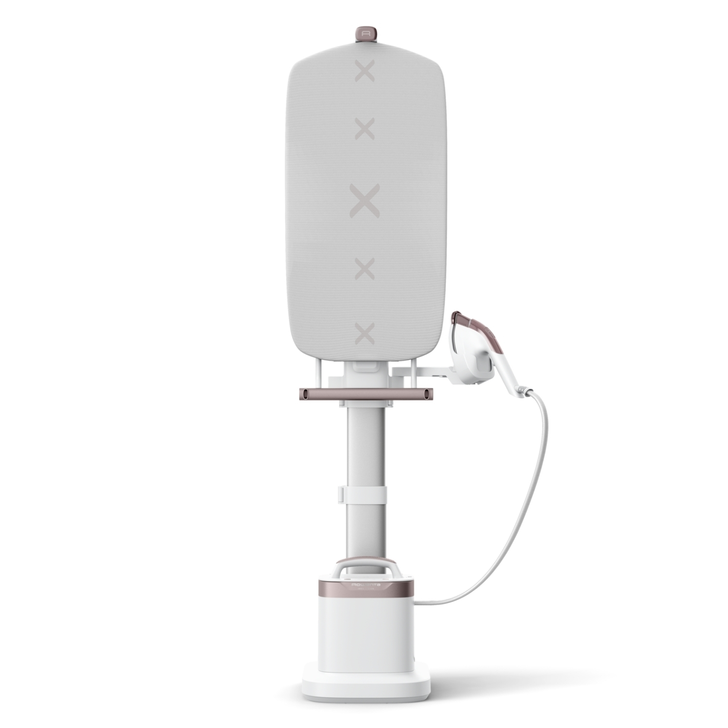 Un vaporizzatore per indumenti bianco e oro rosa. Ha una tavola alta e imbottita con cuciture a X. Un ferro da stiro è collegato da un tubo bianco.