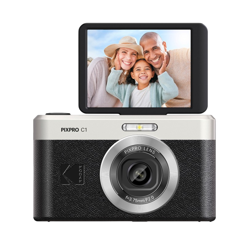 Eine Kodak Pixpro C1 Kamera mit einem Bildschirm, der eine Familie zeigt. Die Kamera ist schwarz und silber.