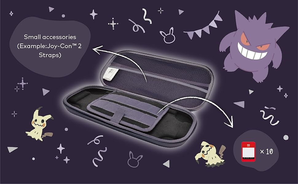 Offene Hülle mit Zubehör, Gengar und Mimikyu. Hülle hat einen Riemen. Karte x10. Lila Hintergrund mit Sternen.