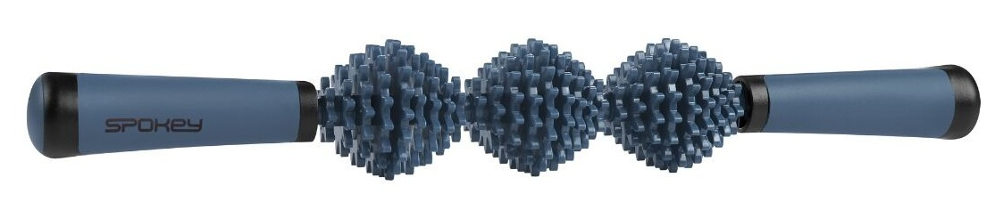 Niebieski wałek do masażu Spokey z trzema teksturowanymi rolkami centralnymi i dwoma uchwytami. Tło jest białe.