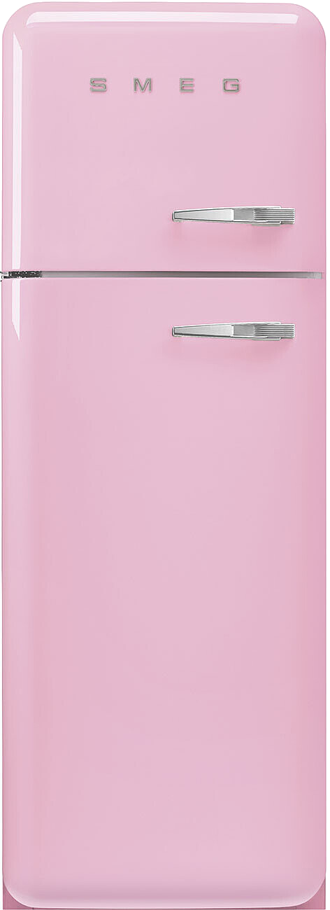 Ein rosa SMEG-Kühlschrank. Er hat zwei Türen mit Chromgriffen. SMEG-Buchstaben stehen oben.