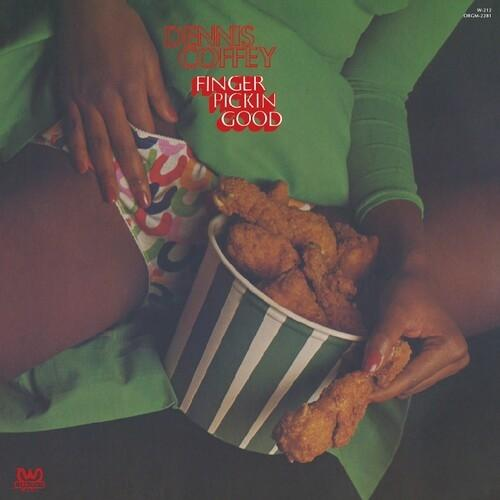 Albumcover: Frau in Grün hält einen Eimer Brathähnchen. Text: 'Finger Pickin Good' von Dennis Coffey.