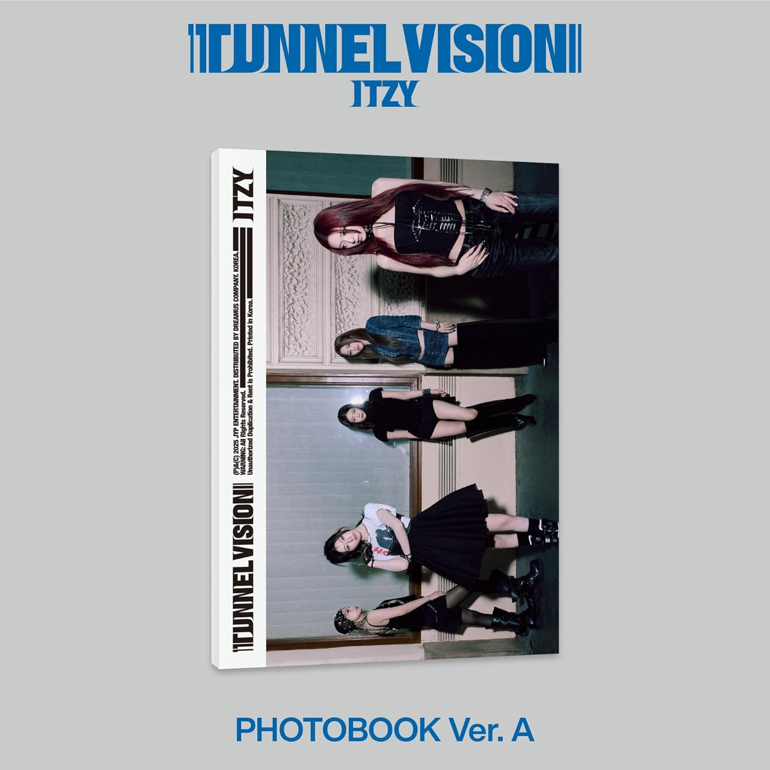 ITZY - Tunnel Vision (Photobook A Version) (CD + könyv)