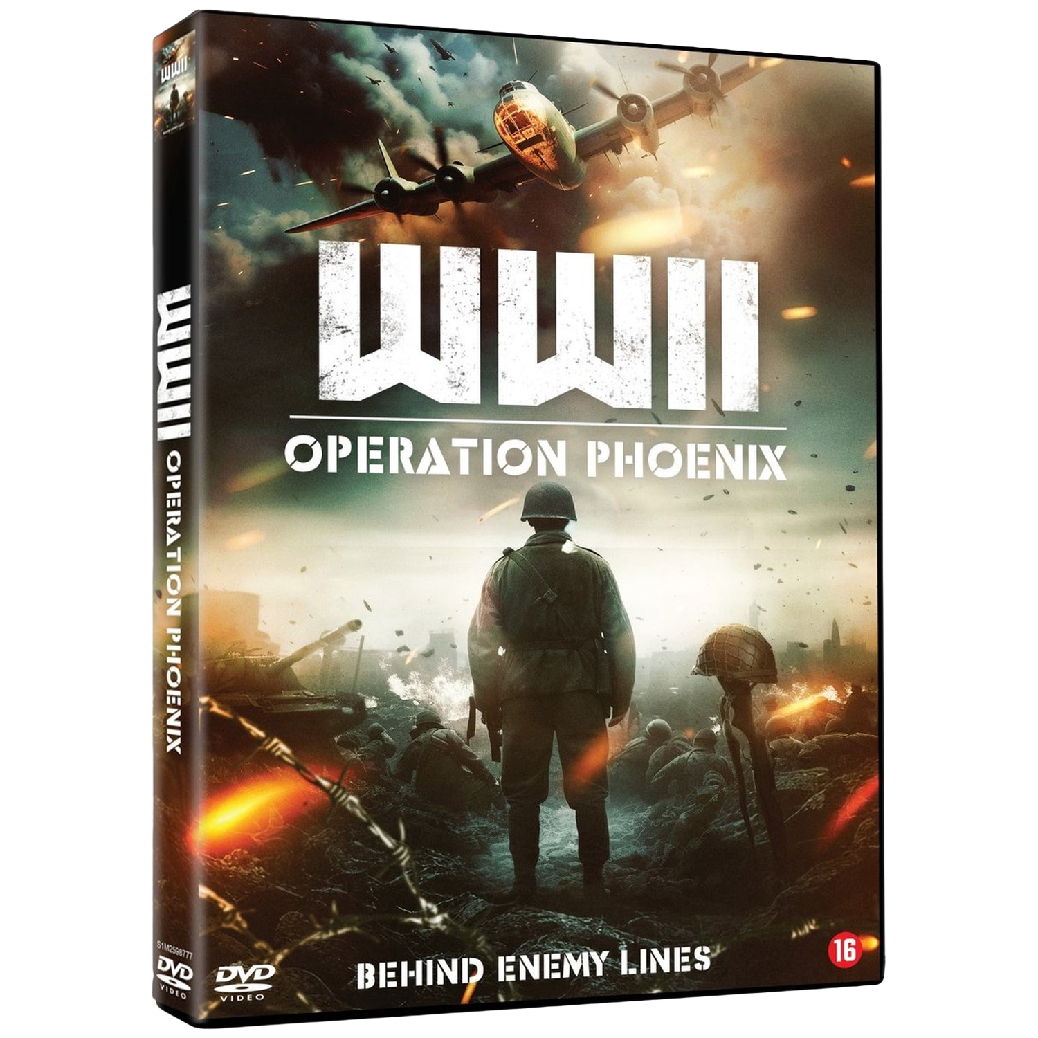 DVD-omslag. Een soldaat staat voor een oorlogsscène, met een vliegtuig erboven. Titel: WWII Operation Phoenix. Slogan: Behind Enemy Lines.