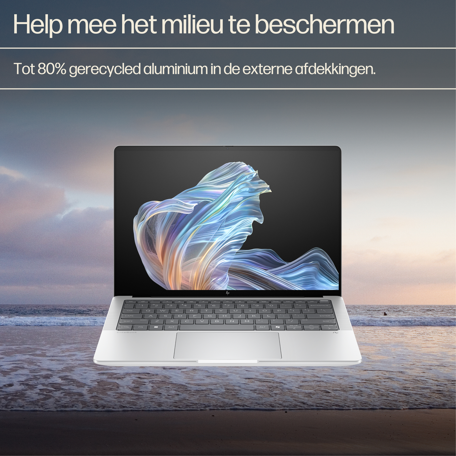 A white laptop floats above a beach. The screen displays a colorful abstract design. Text at the top reads, 'Help mee het milieu te beschermen'.