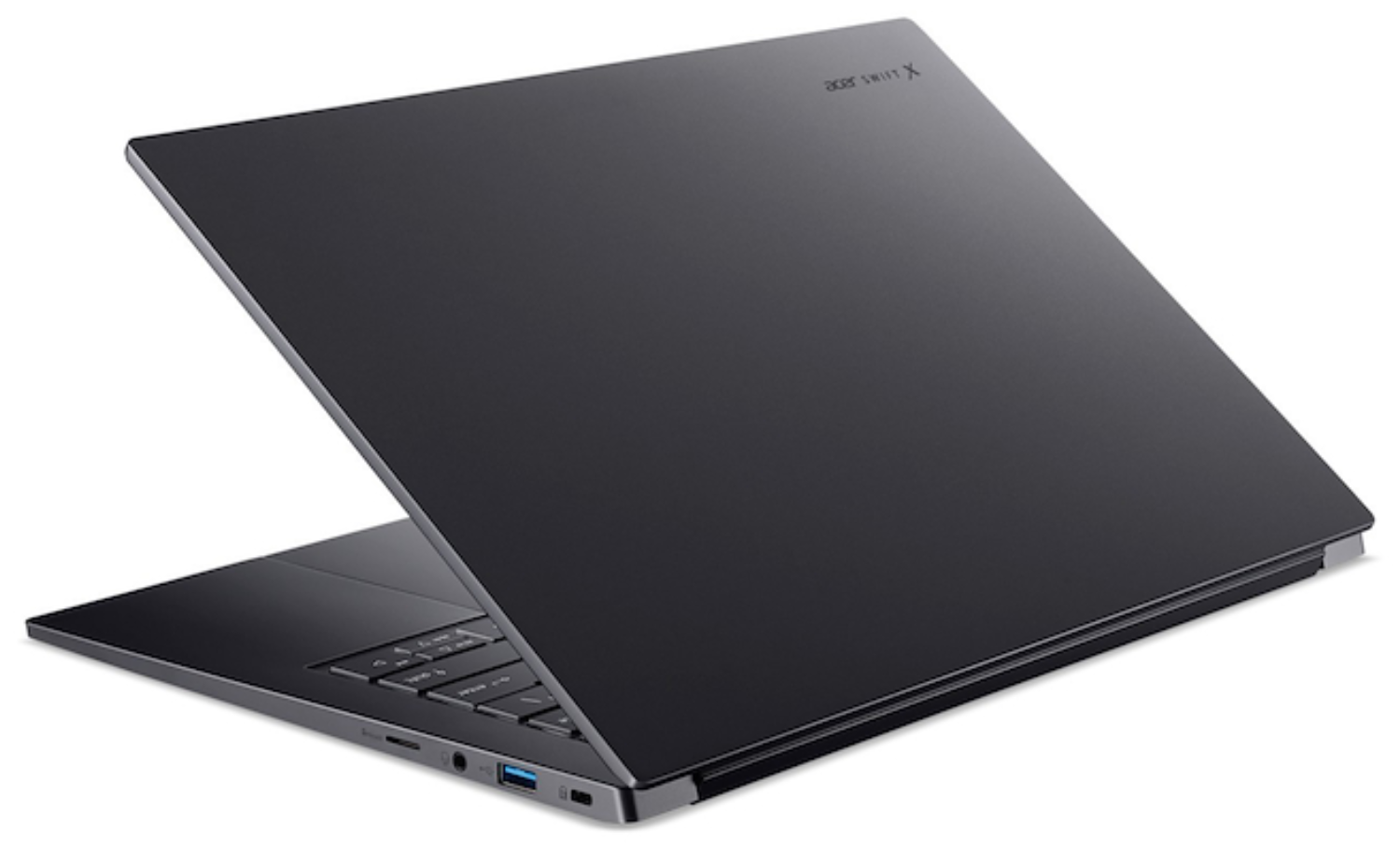 Una laptop Acer Swift X gris oscuro está ligeramente abierta. El teclado es visible, con el logo Acer Swift X.
