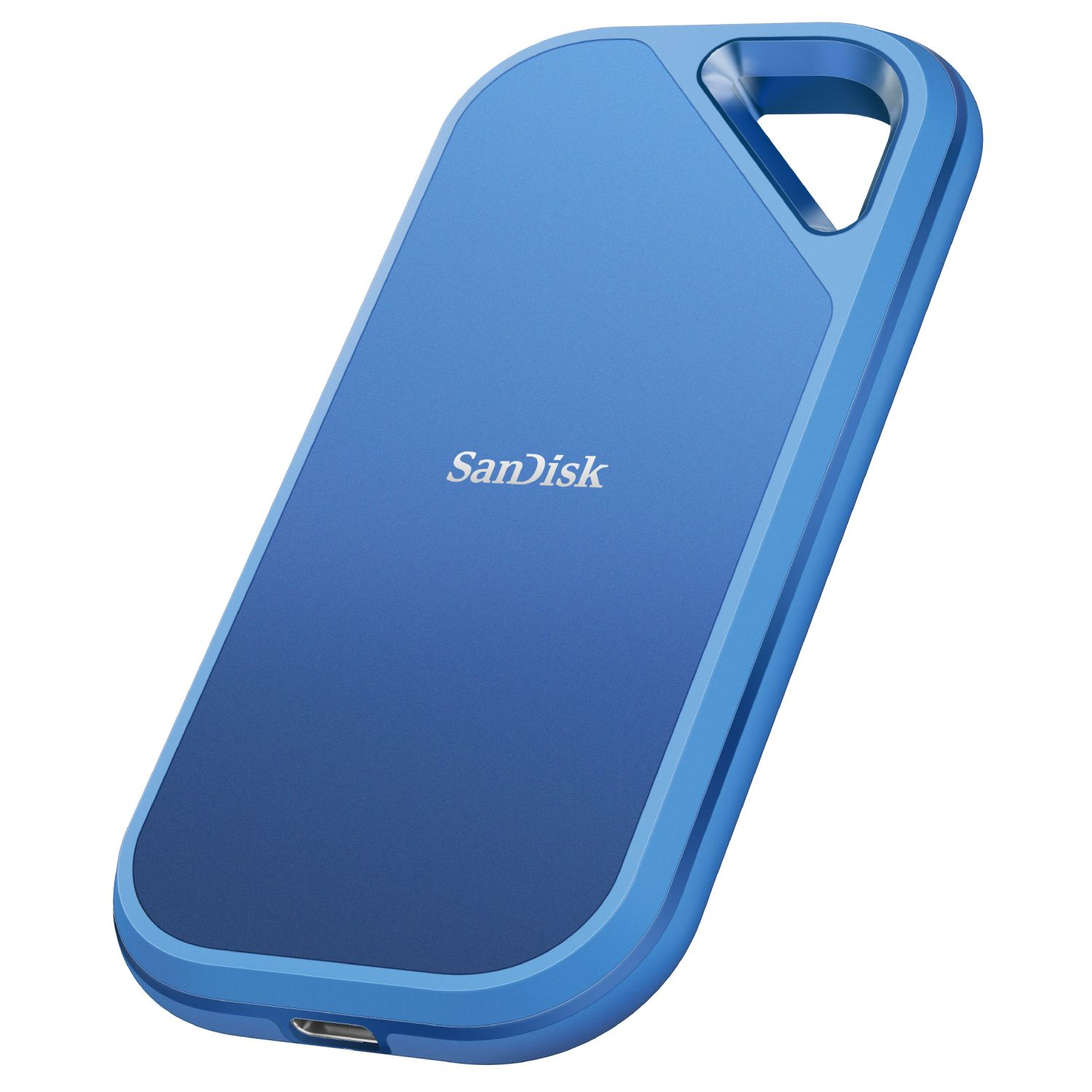 Un disco duro externo azul de Sandisk. Tiene bordes redondeados y un pequeño bucle. El logo de Sandisk es visible.
